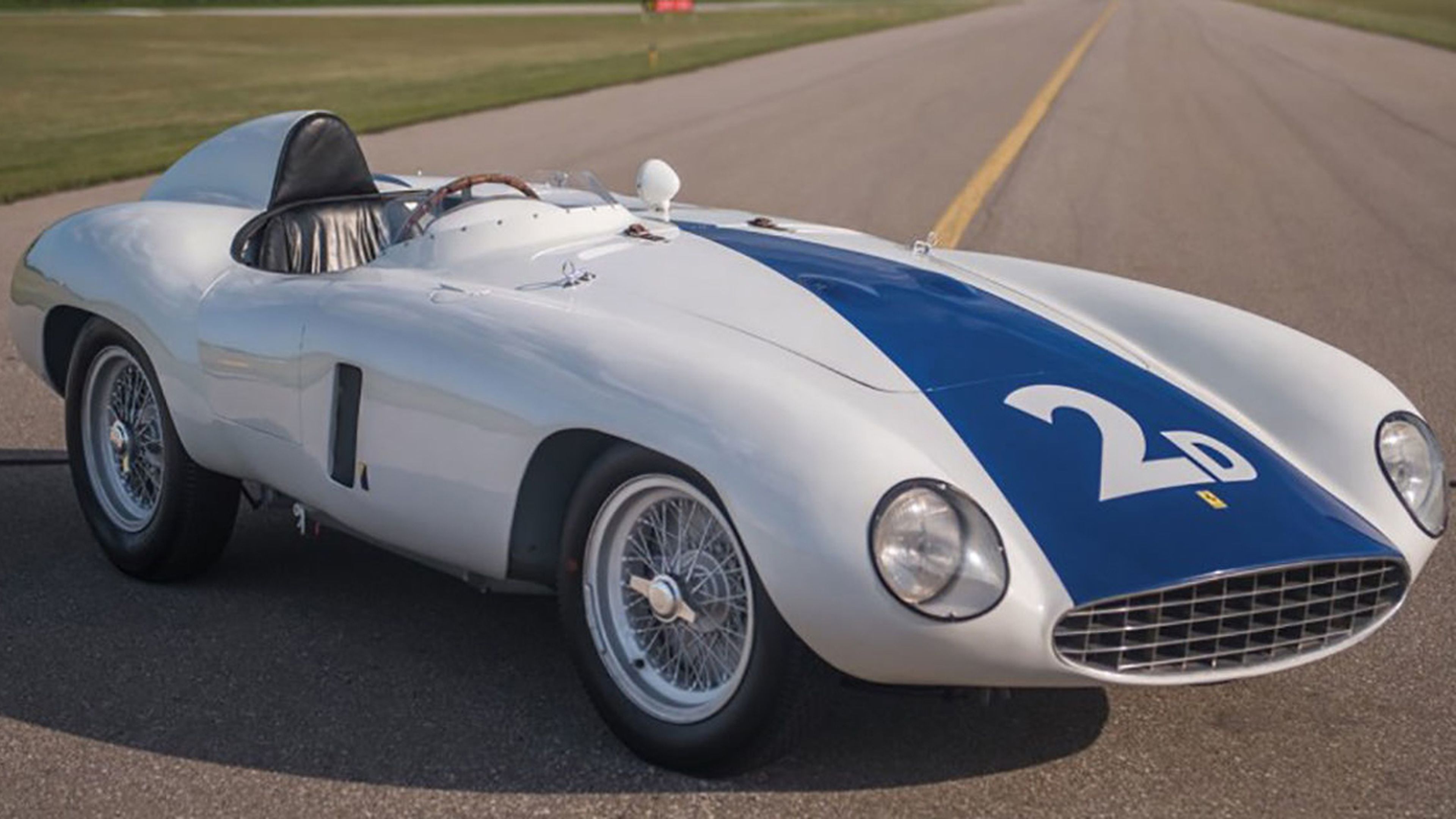 coches-más-caros-subastados-monterey-Ferrari-750-Monza-Spider-1955