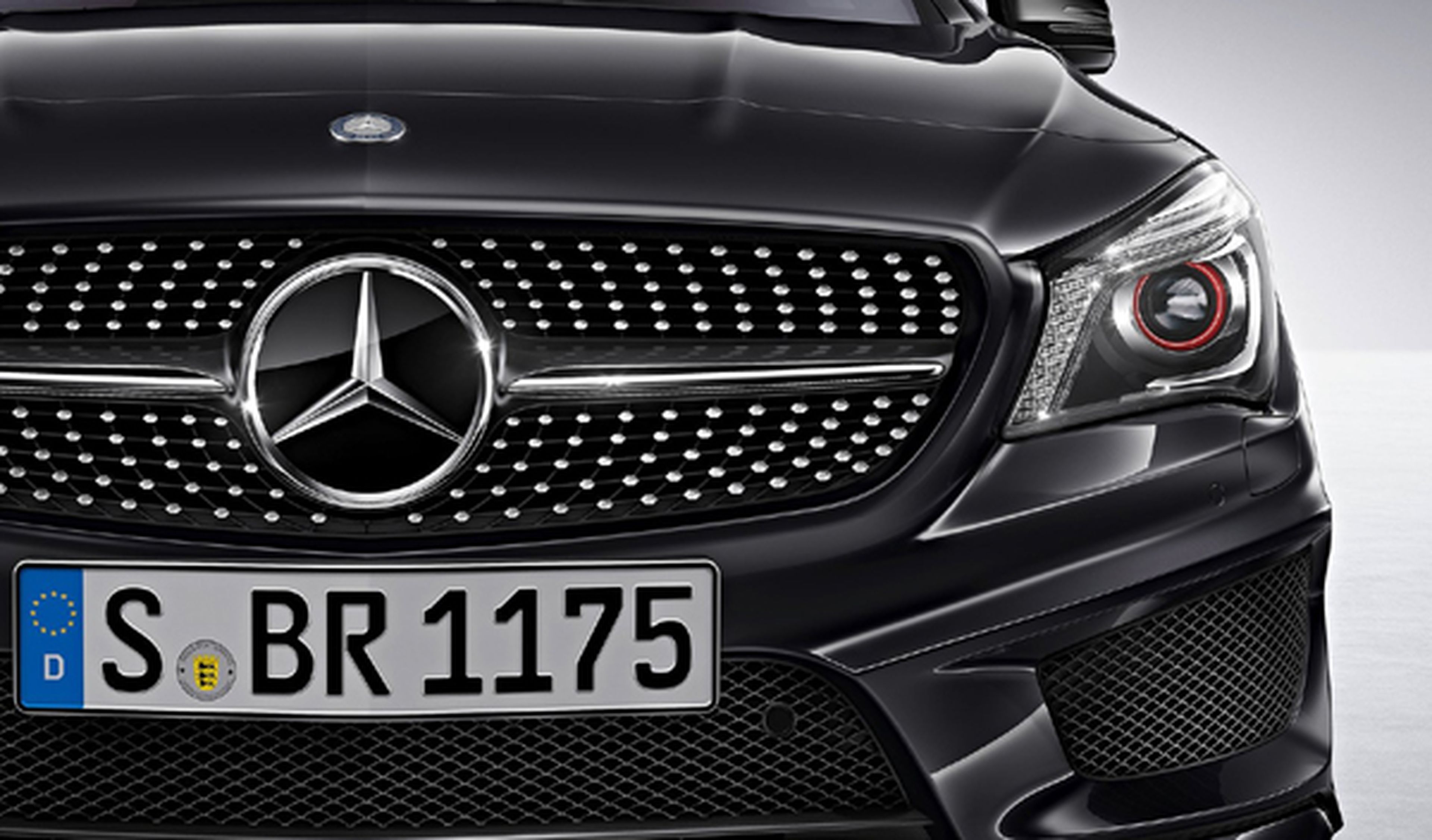Logo marca coche Mercedes