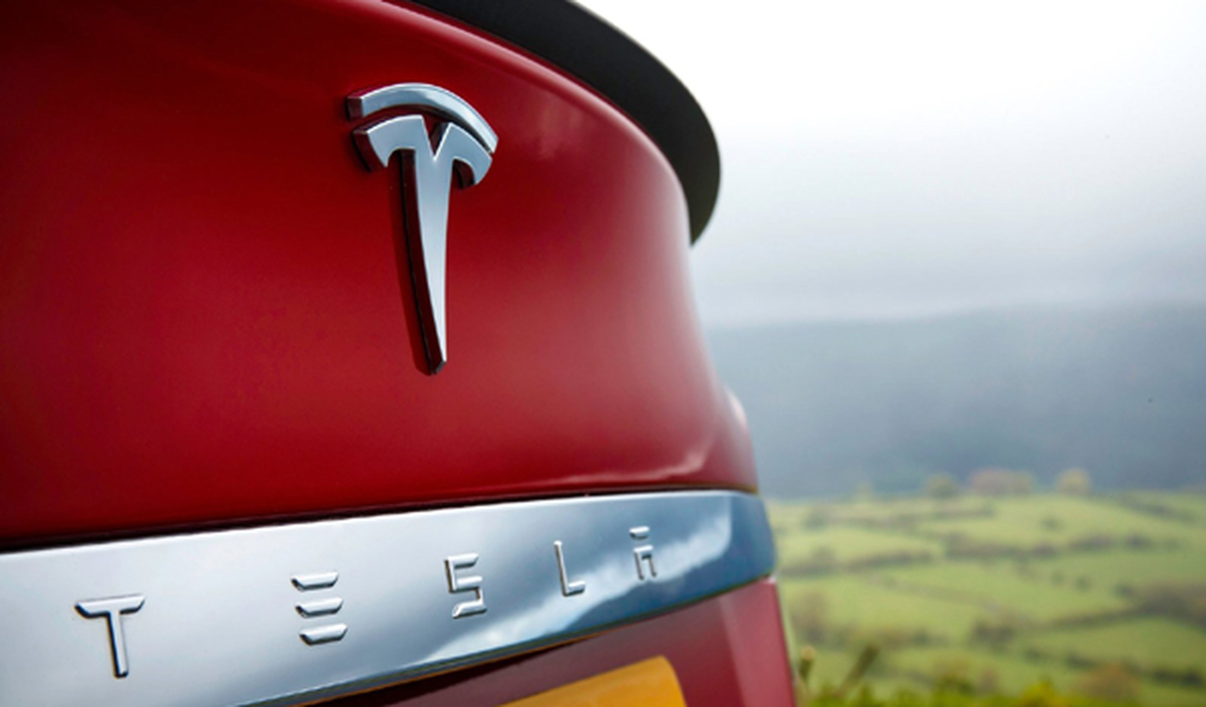 Logo marca coche Tesla