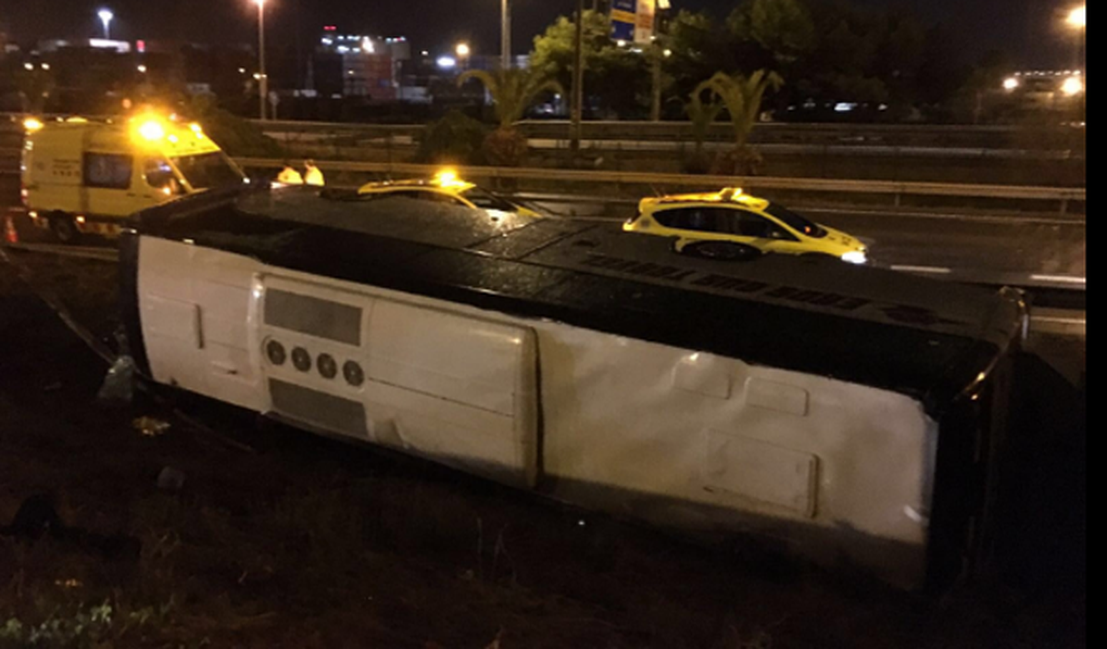 Más de 20 heridos en un accidente de autobús en Barcelona