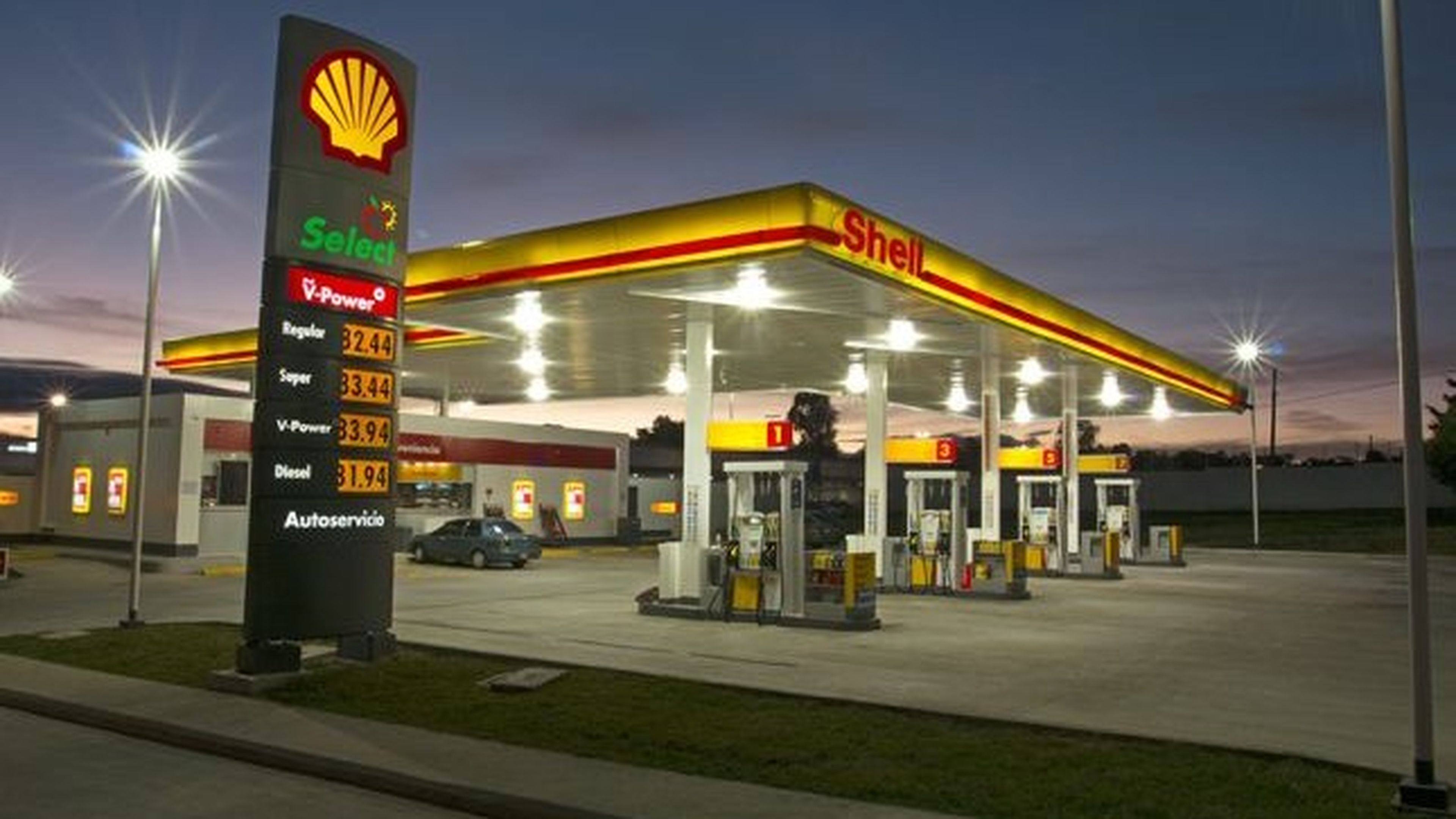 Shell se plantea construir gasolineras eléctricas