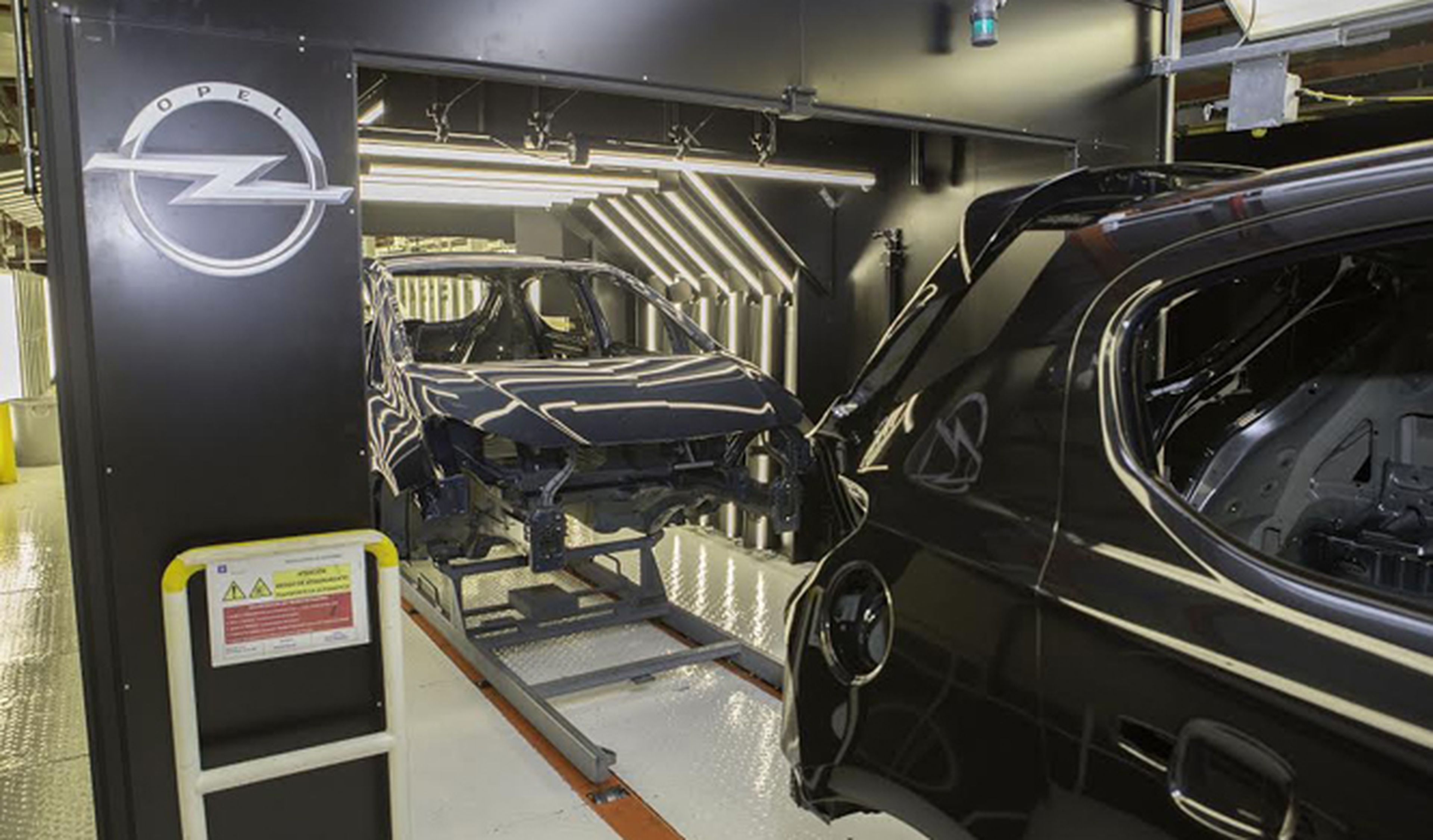 Opel crea un sistema que encuentra fallos de pintura