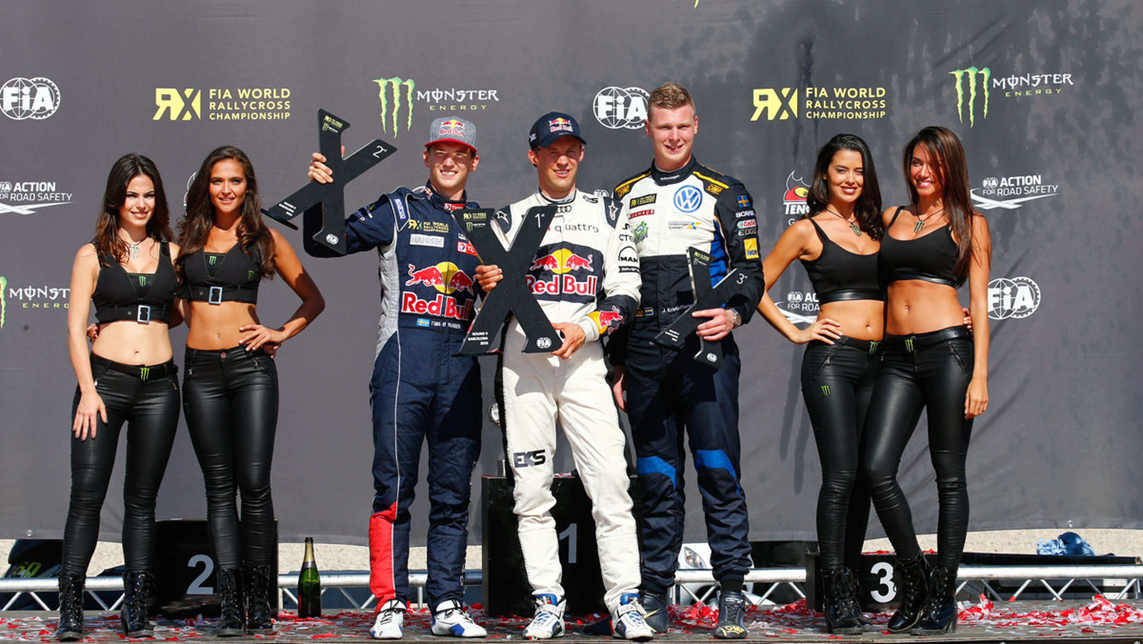 Mattias Ekstrom, Timi Hansen y Timur Timerzyanov, en el podio del RX de Barcelona.