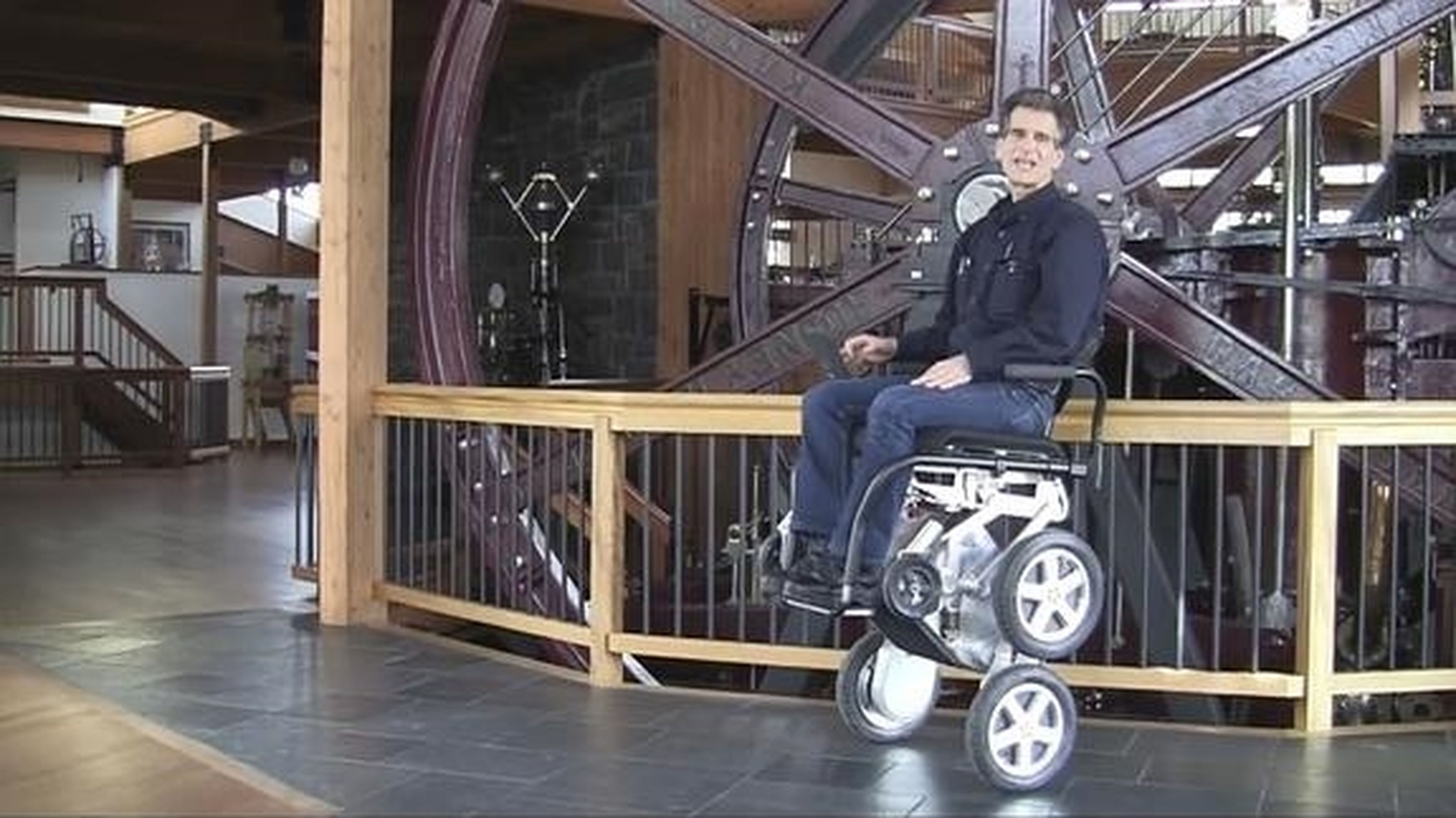 Así es iBot, la silla de ruedas todoterreno de Toyota