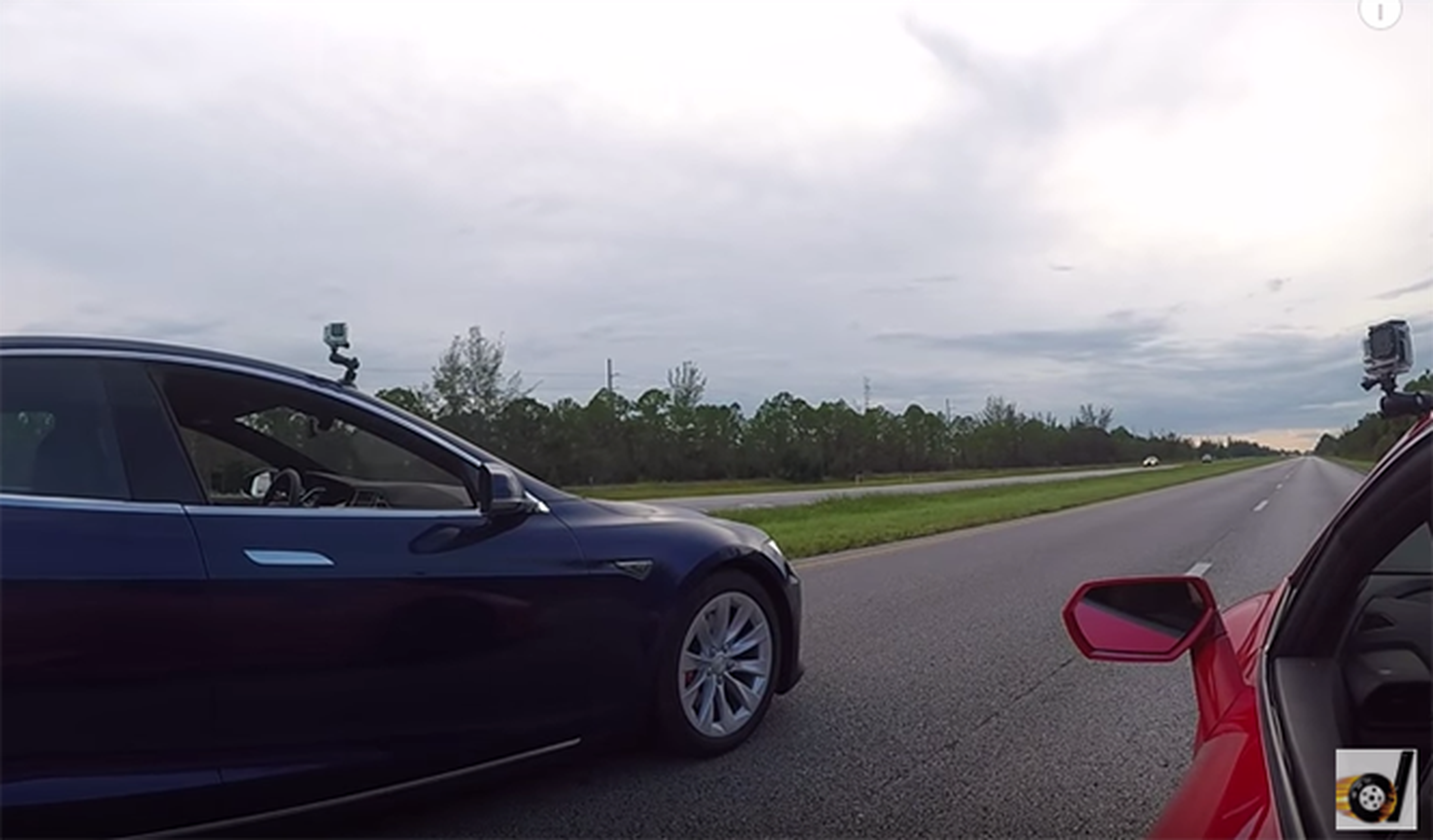 Tesla Model S o Lamborghini Huracan, ¿cuál acelera más?