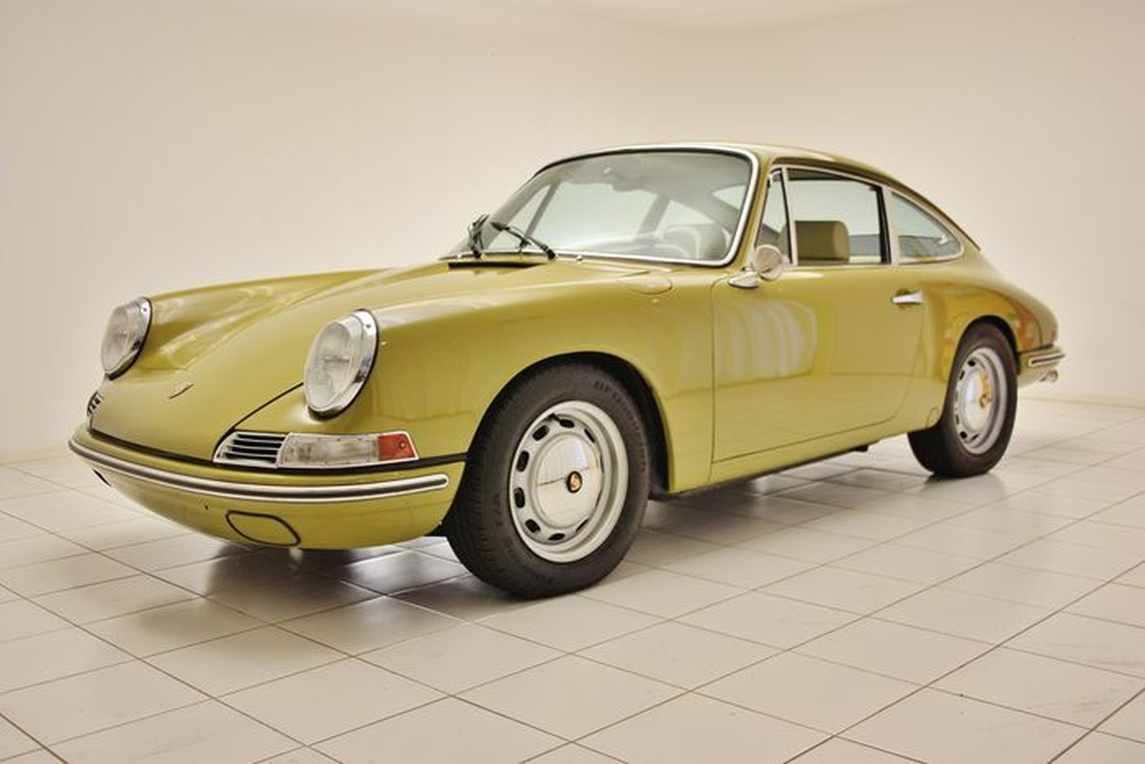 Catawiki subasta 35 Porsche clásicos