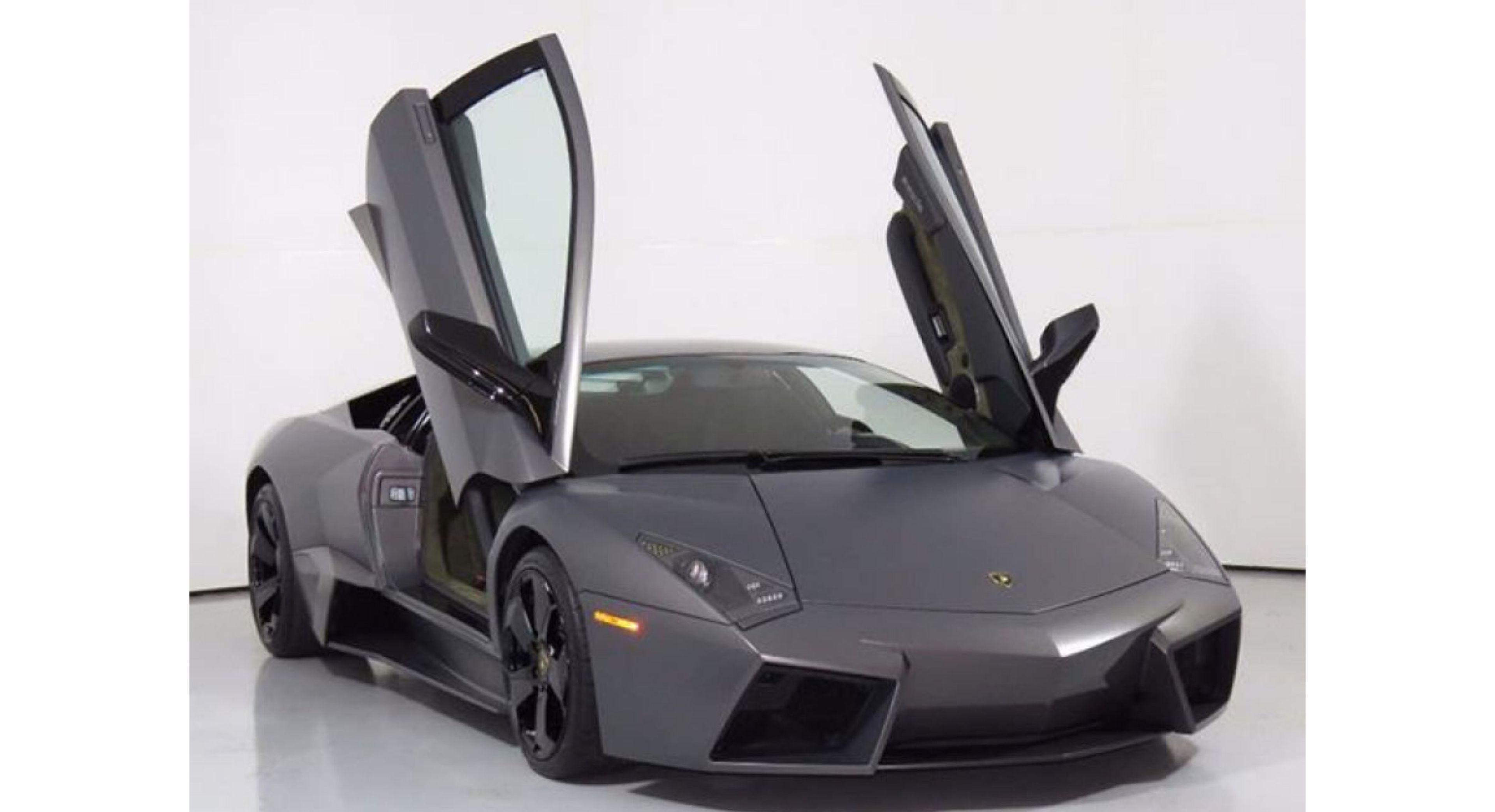 Lamborghini Reventón puertas
