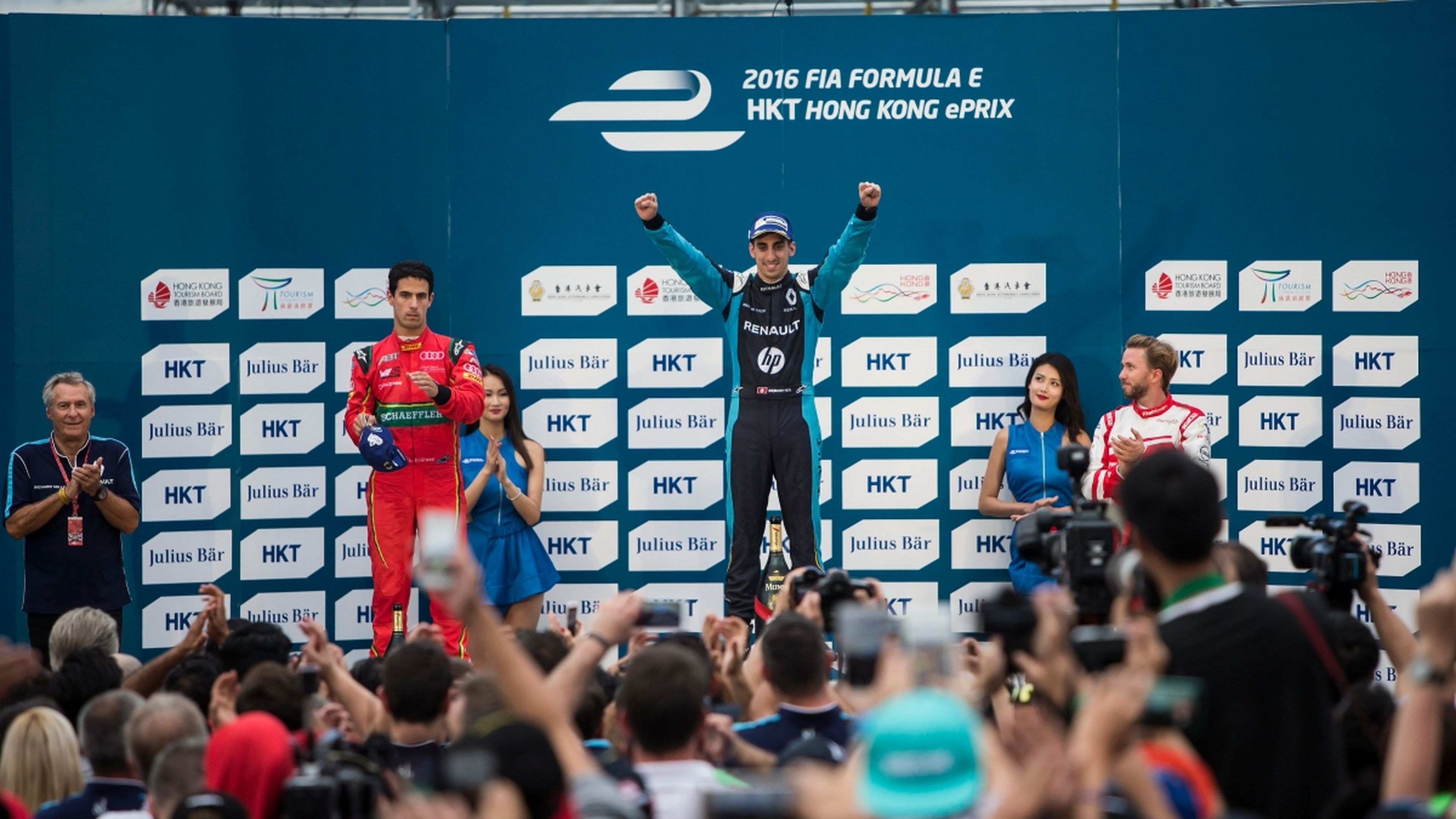 Fórmula E 2016-2017, Hong Kong: Buemi gana una carrera loca
