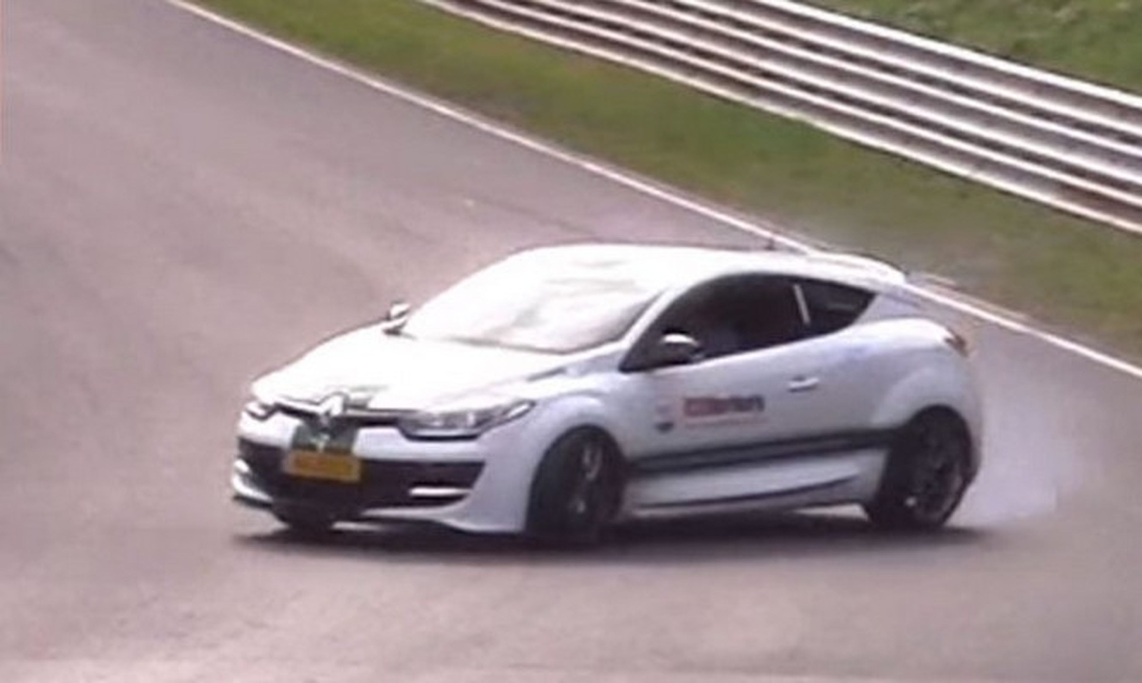 Vídeo: Las cruzadas de un Renault Mégane RS en Nürburgring