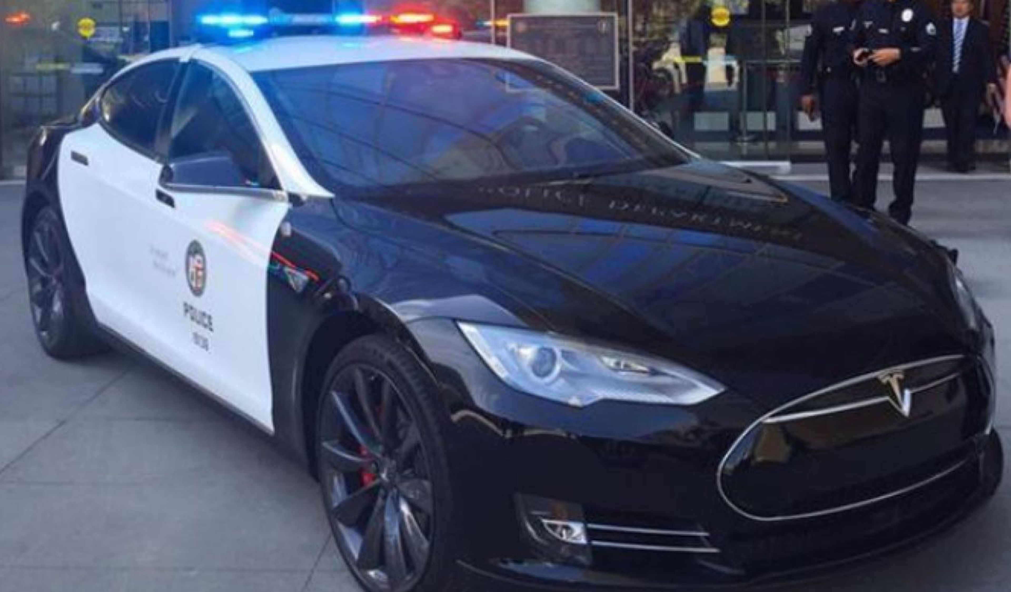 Tesla Model S, coche de policía de Los Ángeles