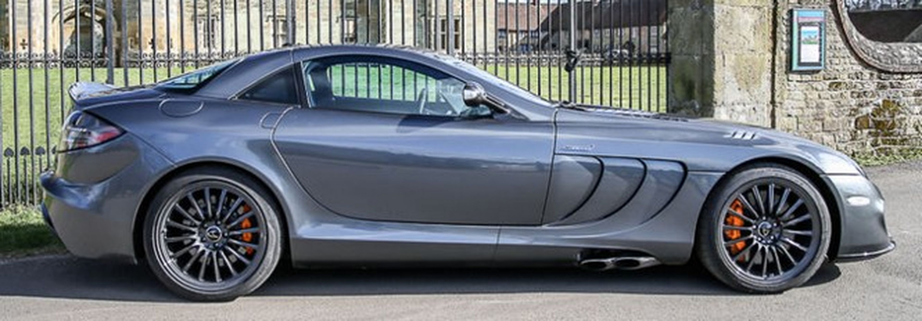 Diez millones de euros por este Mercedes SLR, ¿locura?