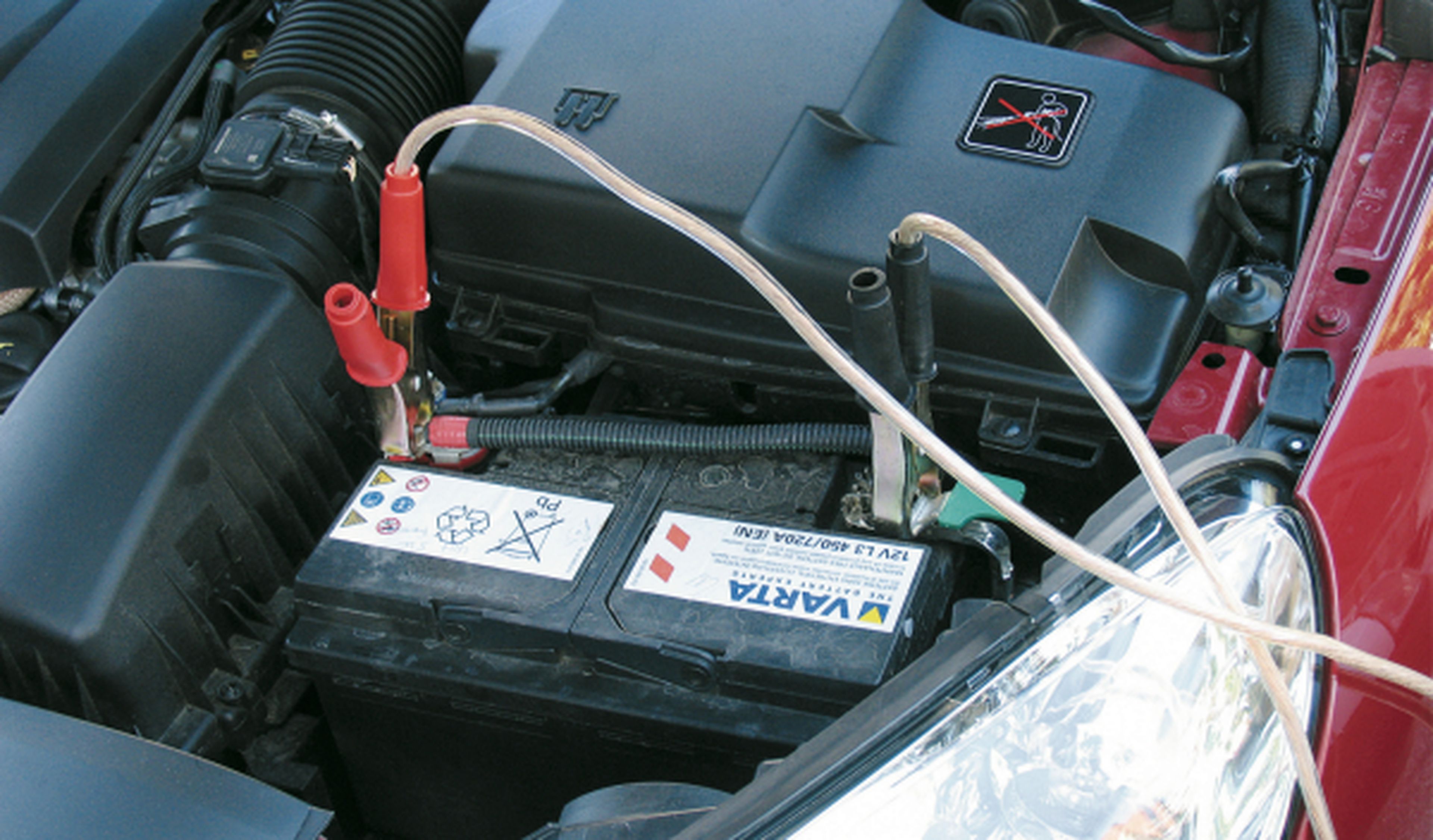 ¿Aguantará la batería de tu coche el frío que llega?