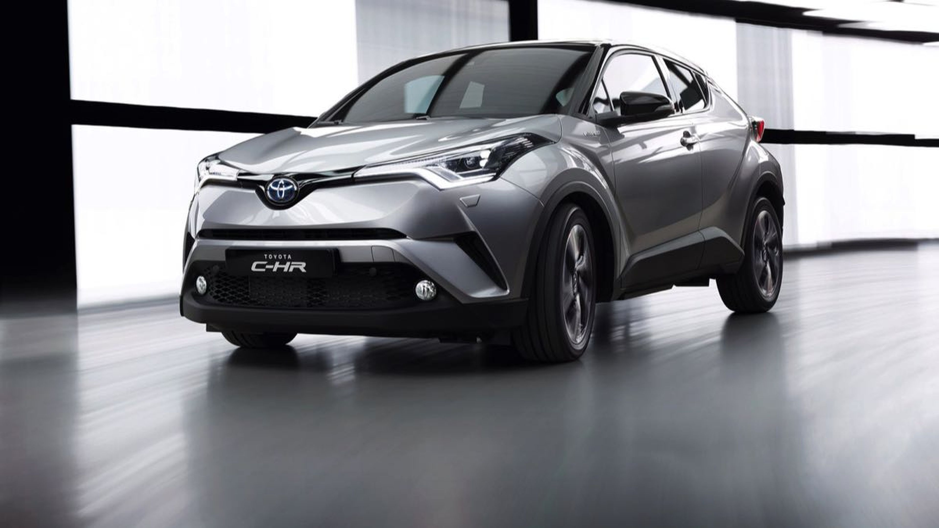 Toyota C-HR 2016 dinamica