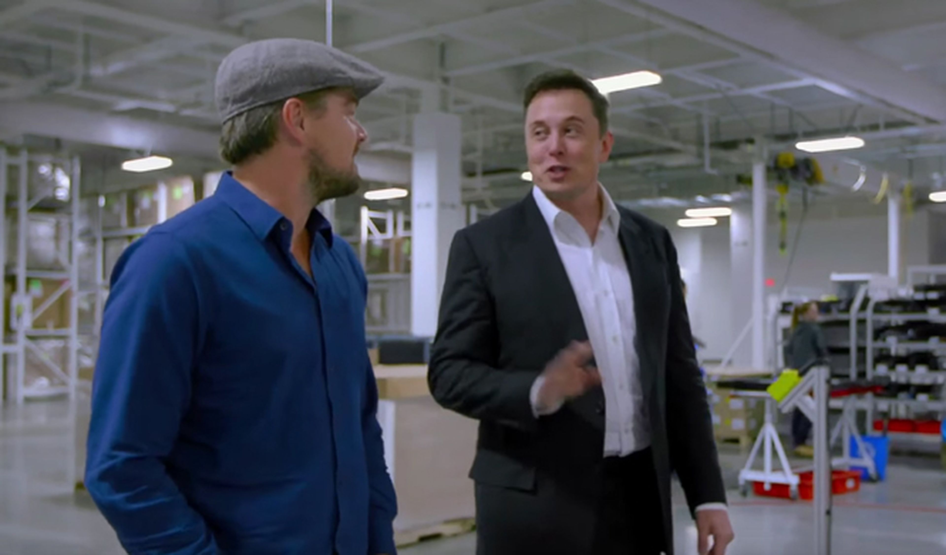 Vídeo: Leonardo DiCaprio visita la GigaFactoría de Tesla