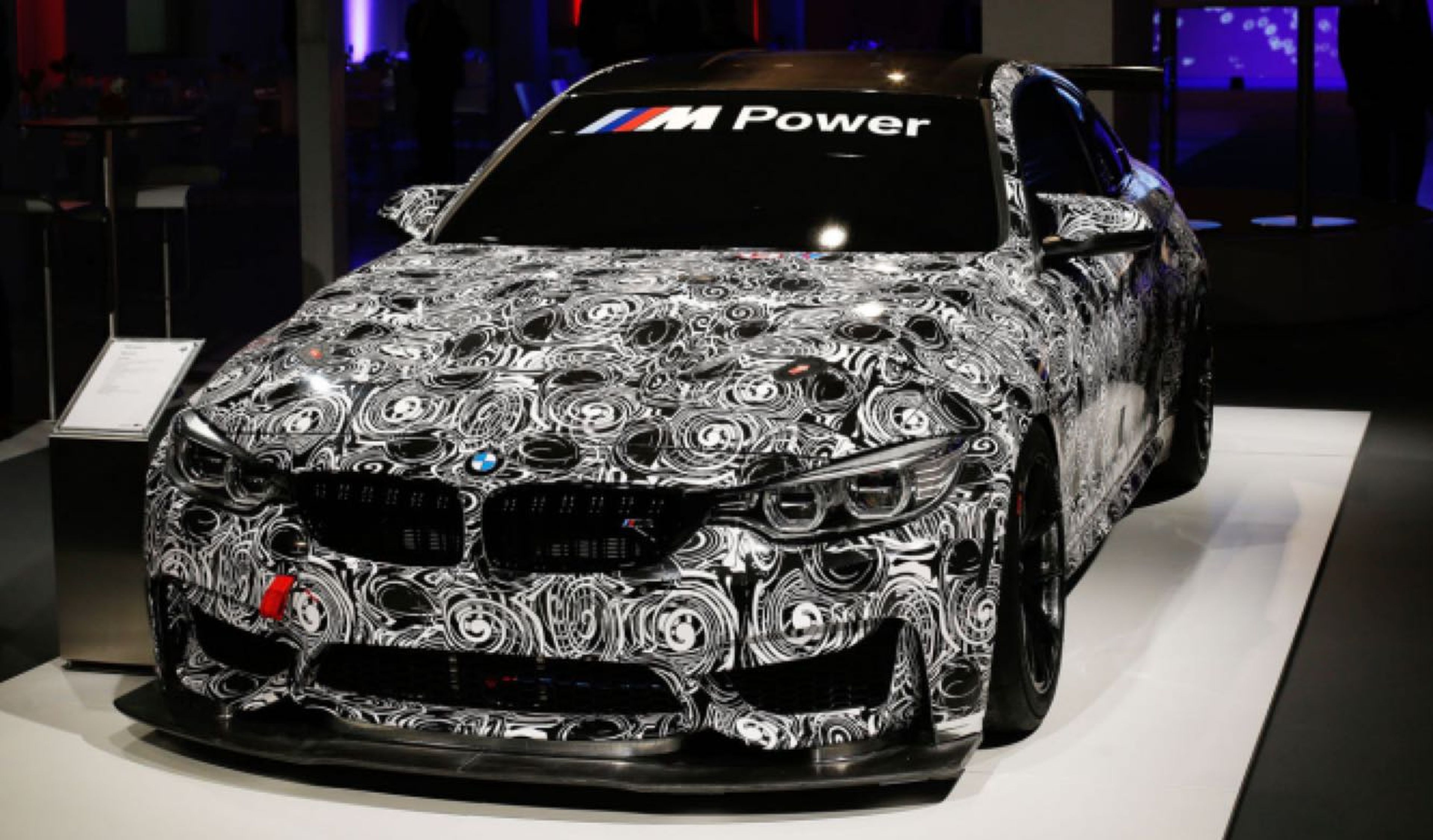 BMW M4 GT4: primera aparición pública