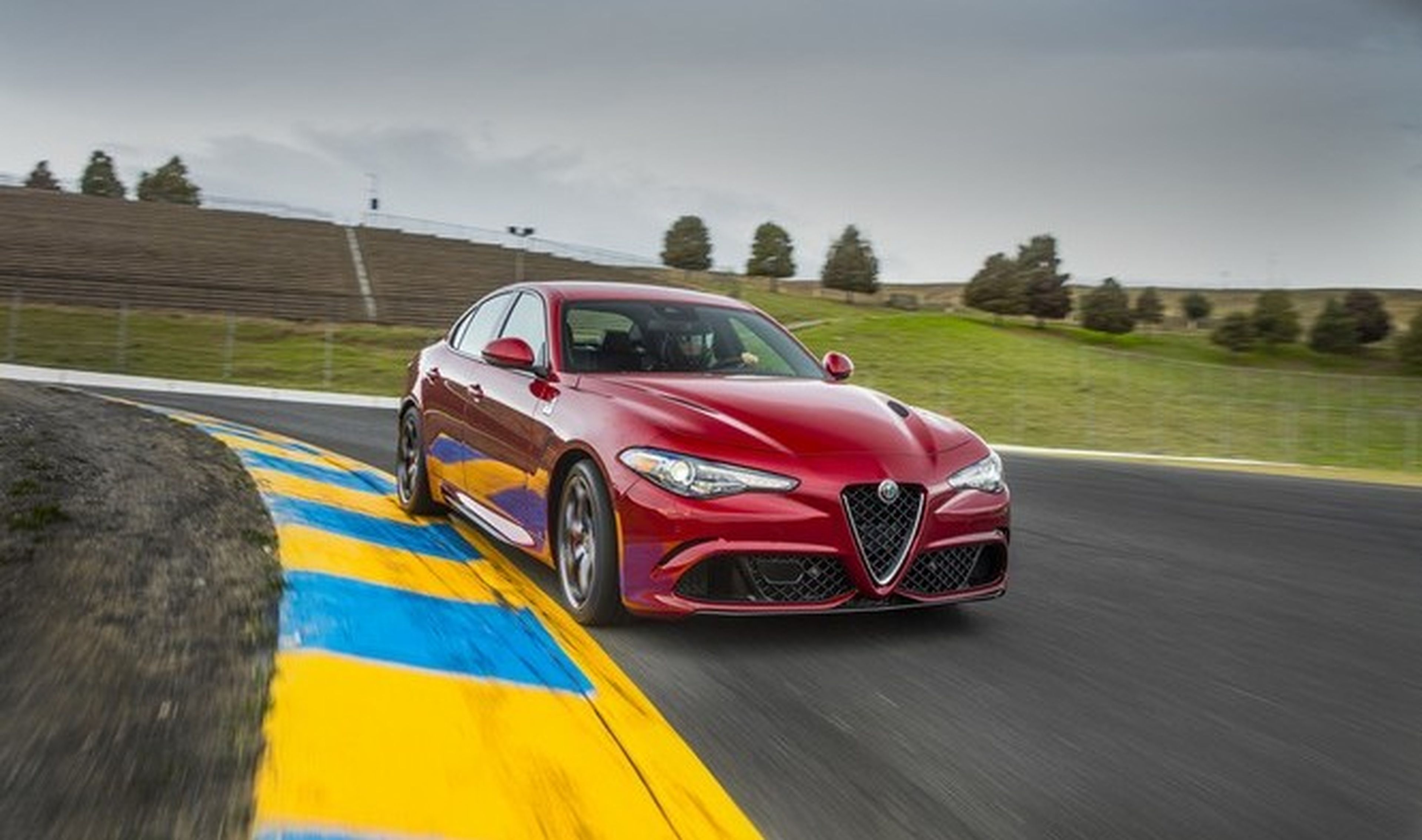 Alfa Romeo podría lanzar un Giulia Veloce de 350 CV