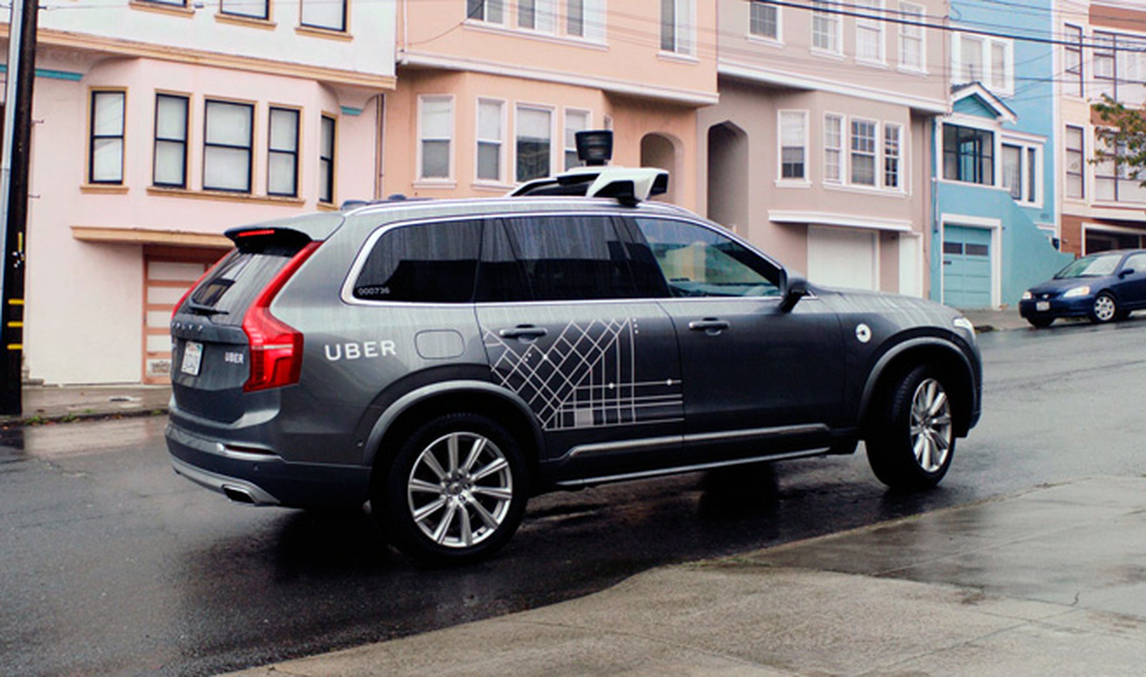 Uber cambia la prueba de su coche autónomo a Arizona