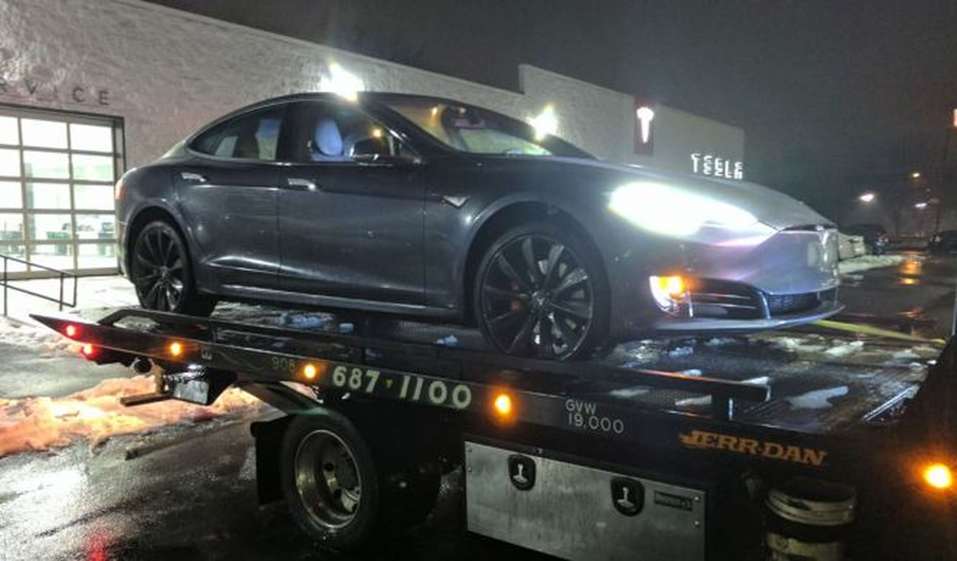 Vídeo: problemas en la dirección del Tesla Model S P100D