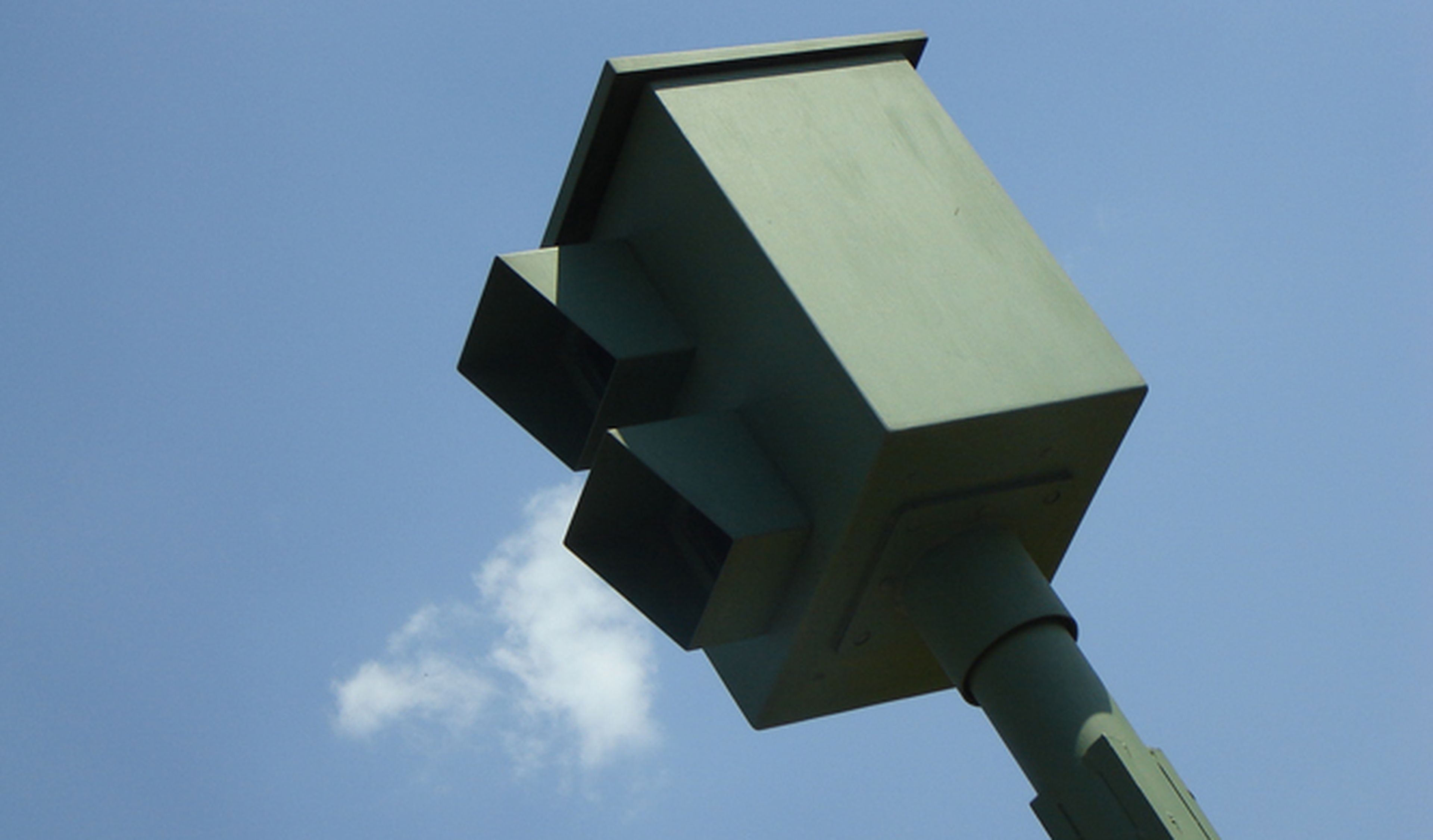 Los semáforos con cámara de Madrid, podrían ser prohibidos