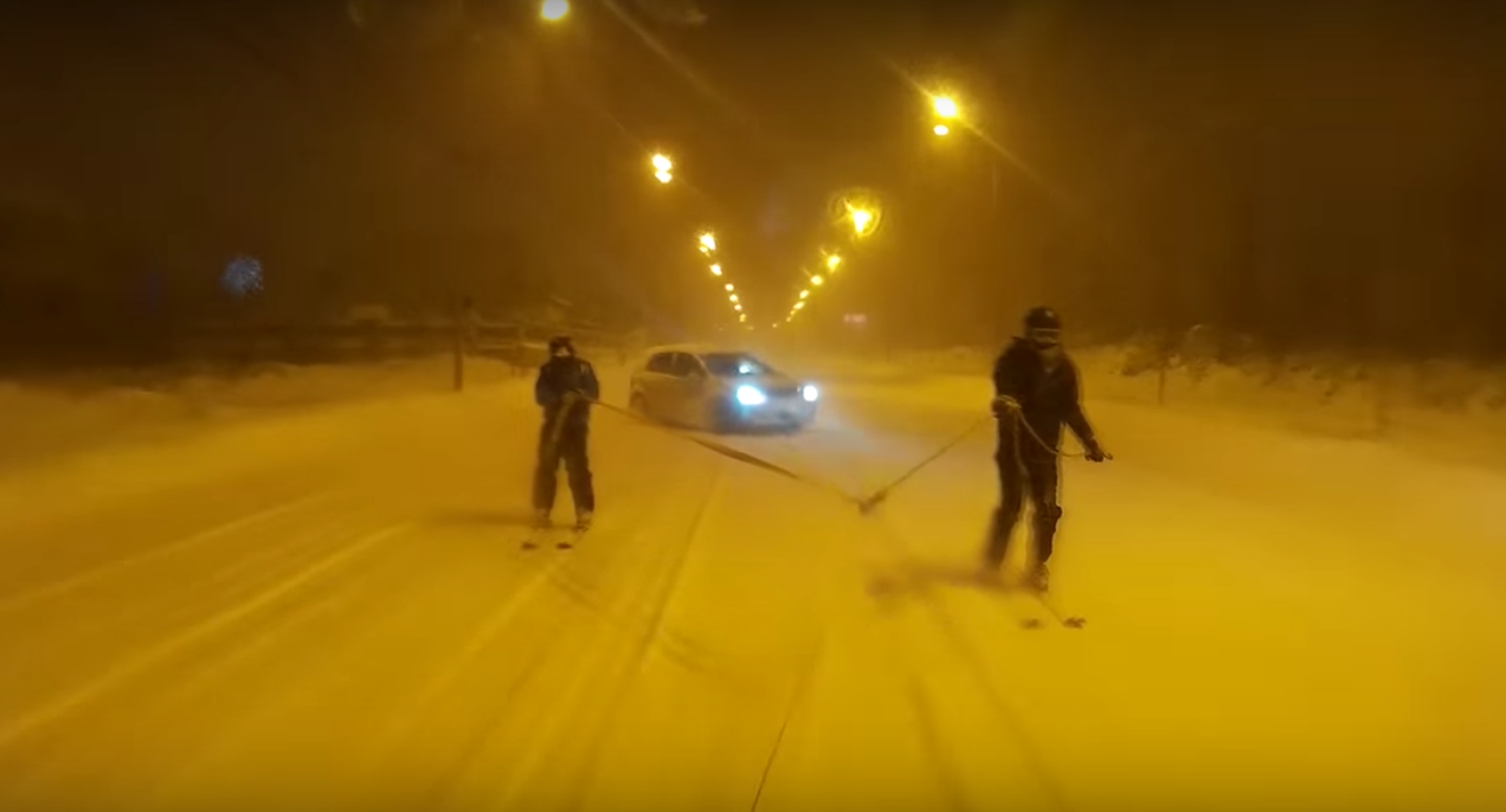 Drift y esquí, protagonistas en las calles de Rumanía