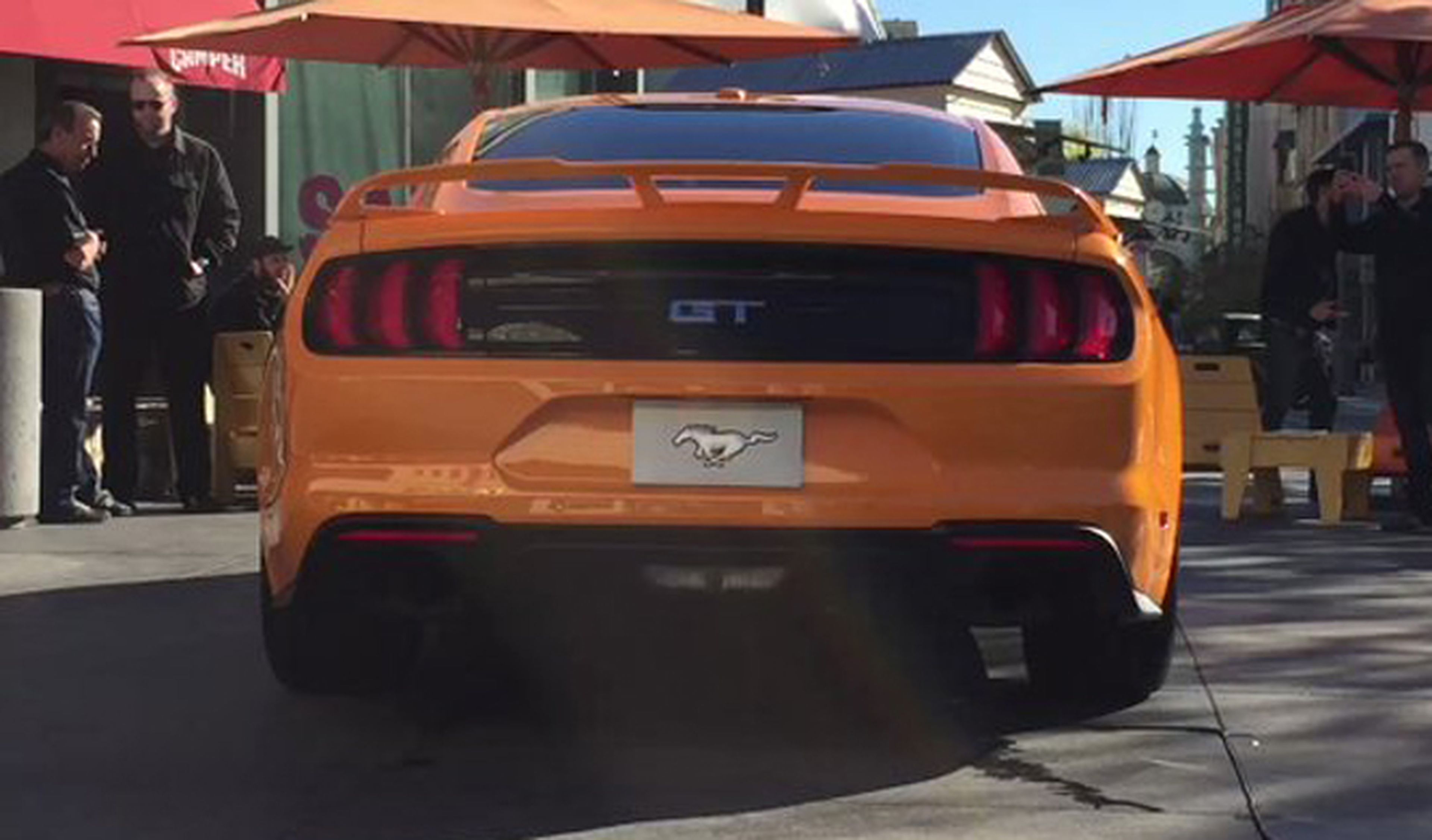Vídeo: así suena el Mustang 2017 con su nuevo escape activo