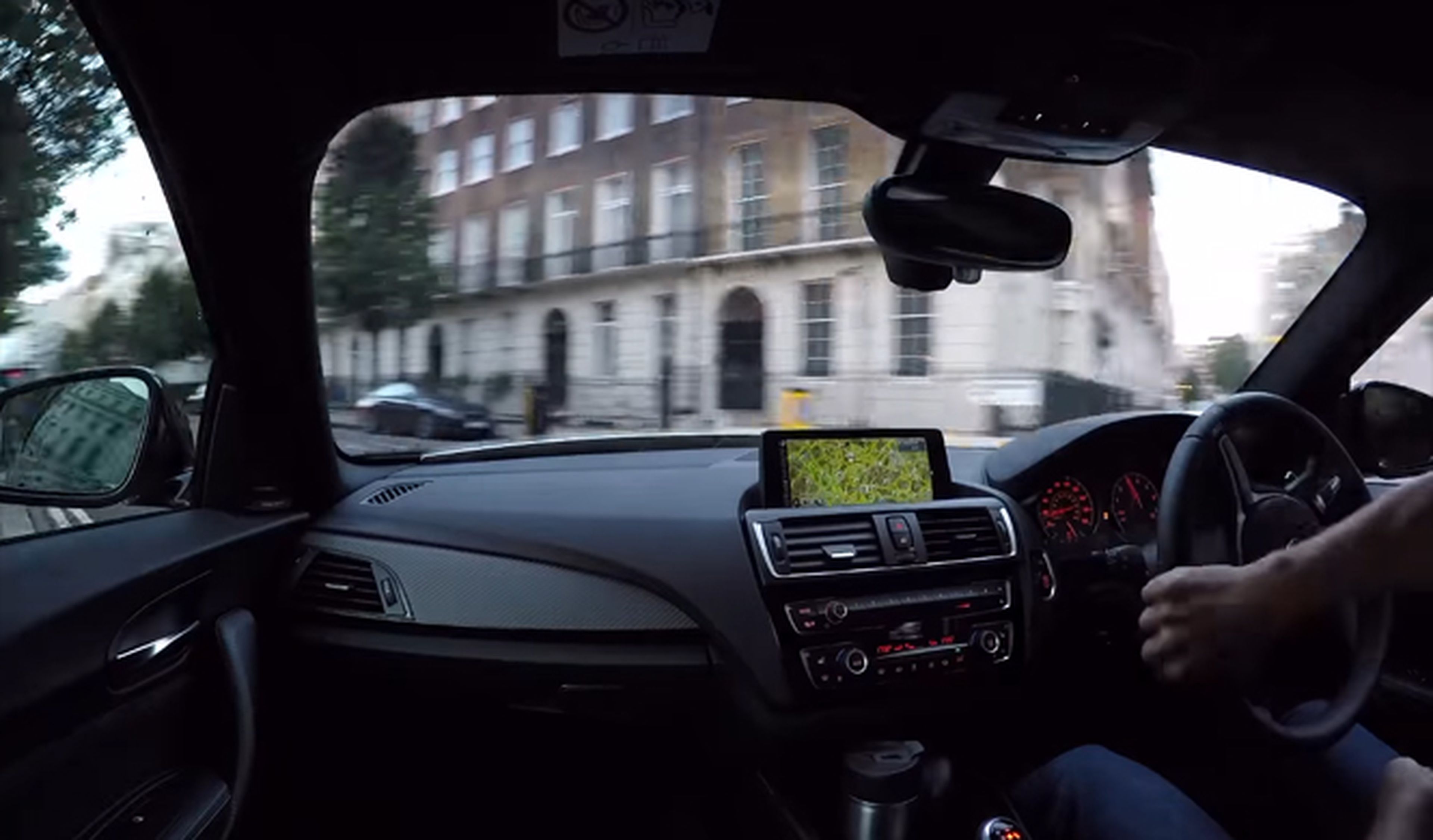 Vídeo: así se ve Londres sin tráfico desde un BMW M2