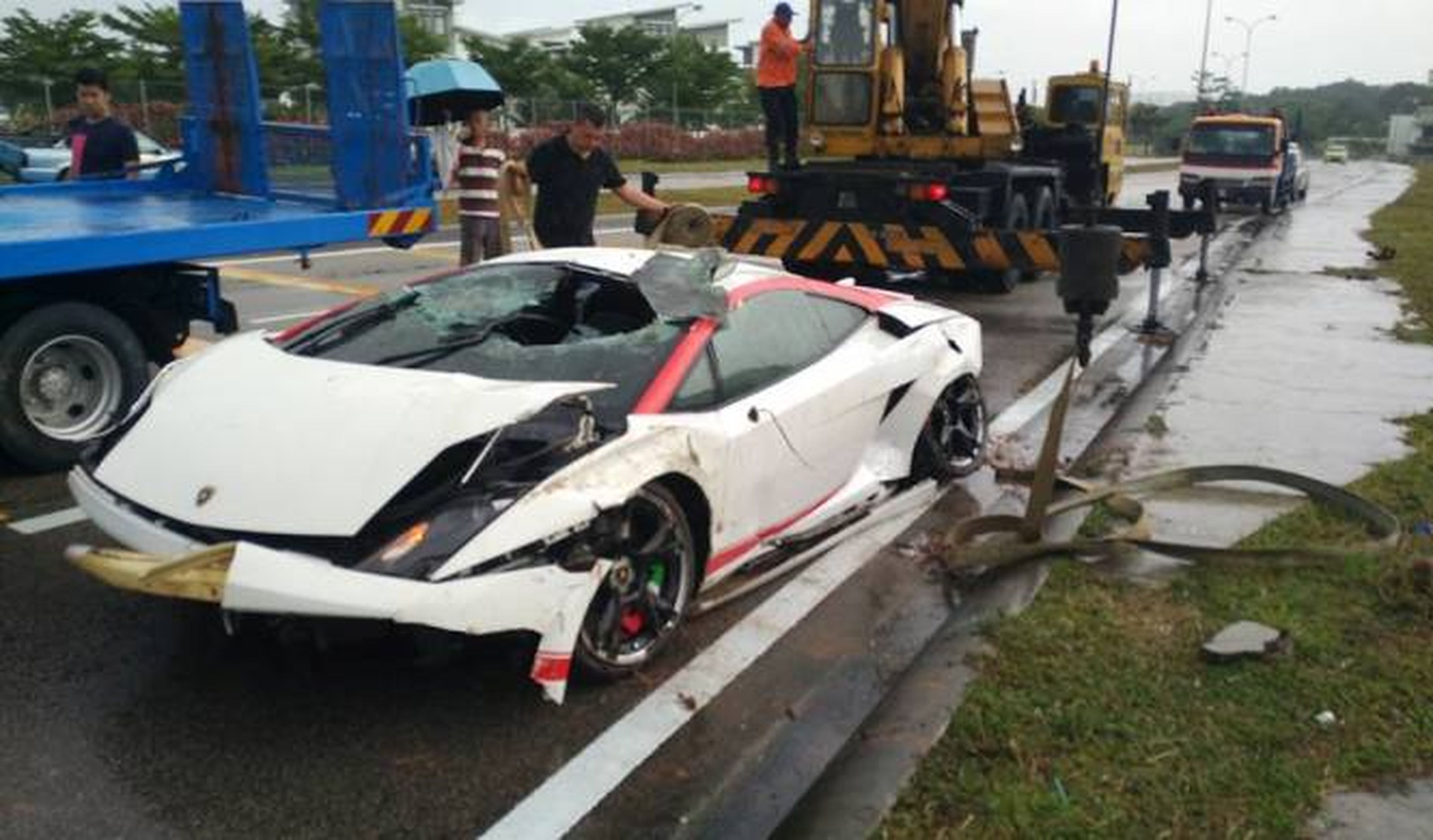 Vídeo: por esto no debes dejar un Lamborghini a un novato