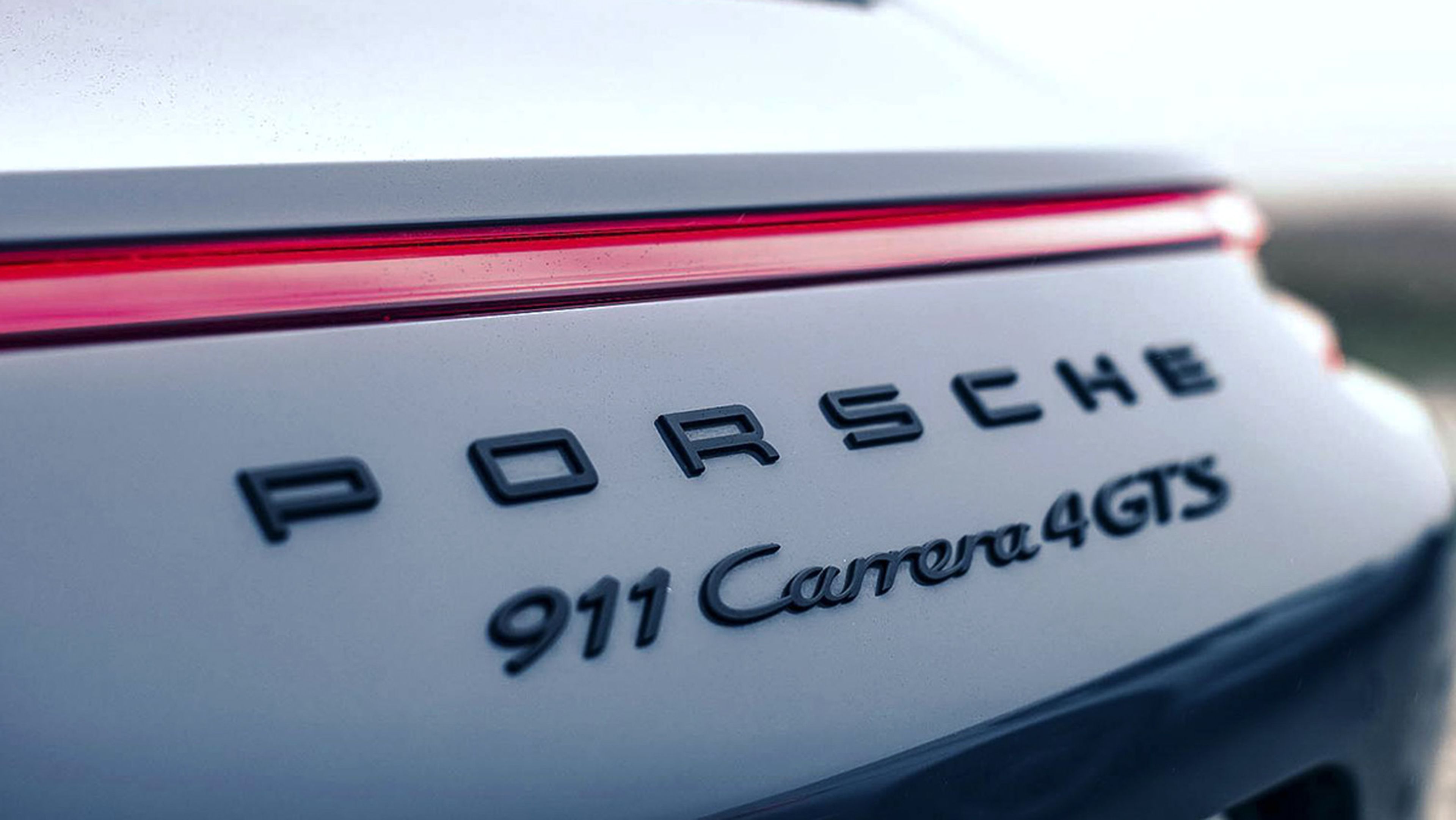 Porsche 911 Carrera GTS 2017