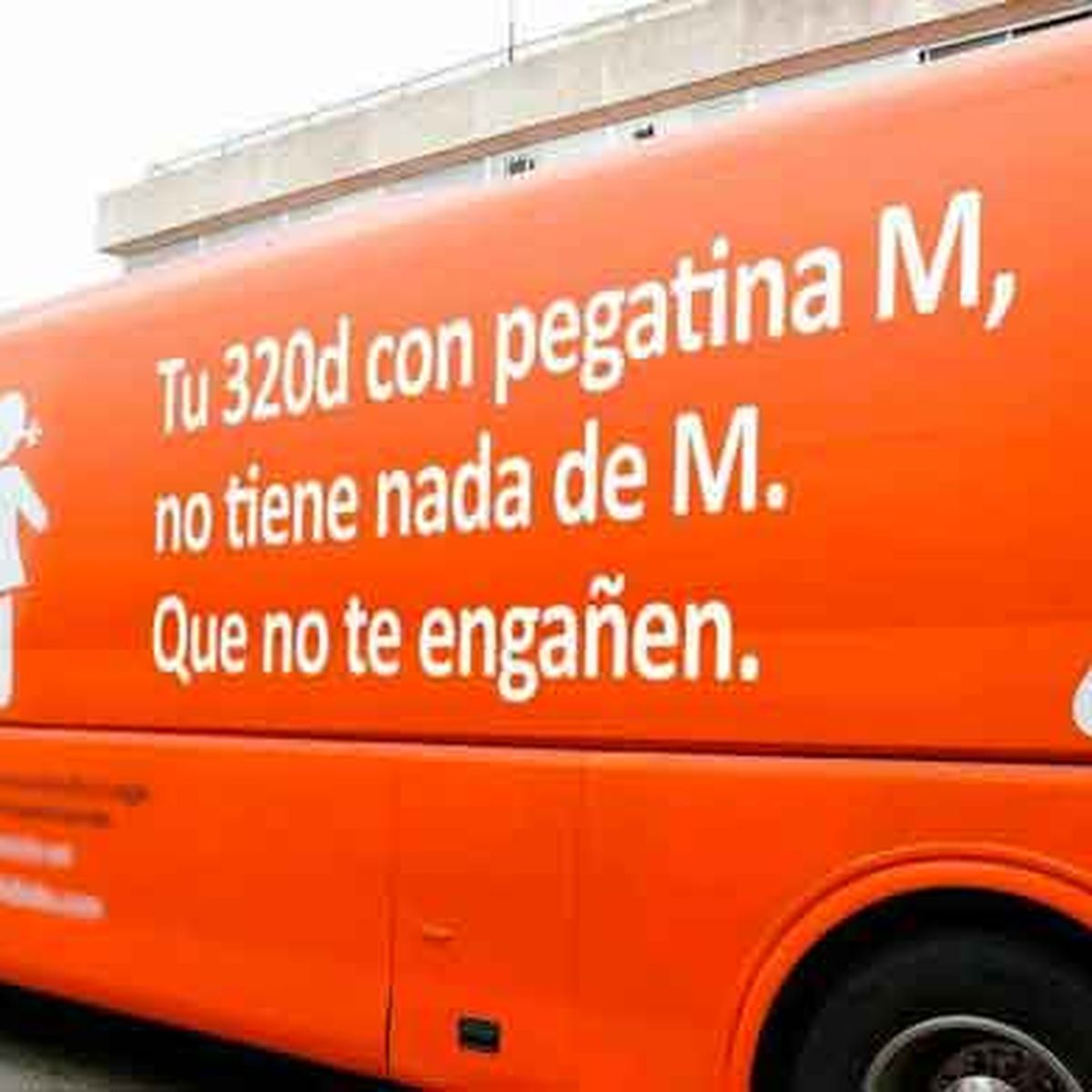 Los mejores memes de autobús de Hazte Oír