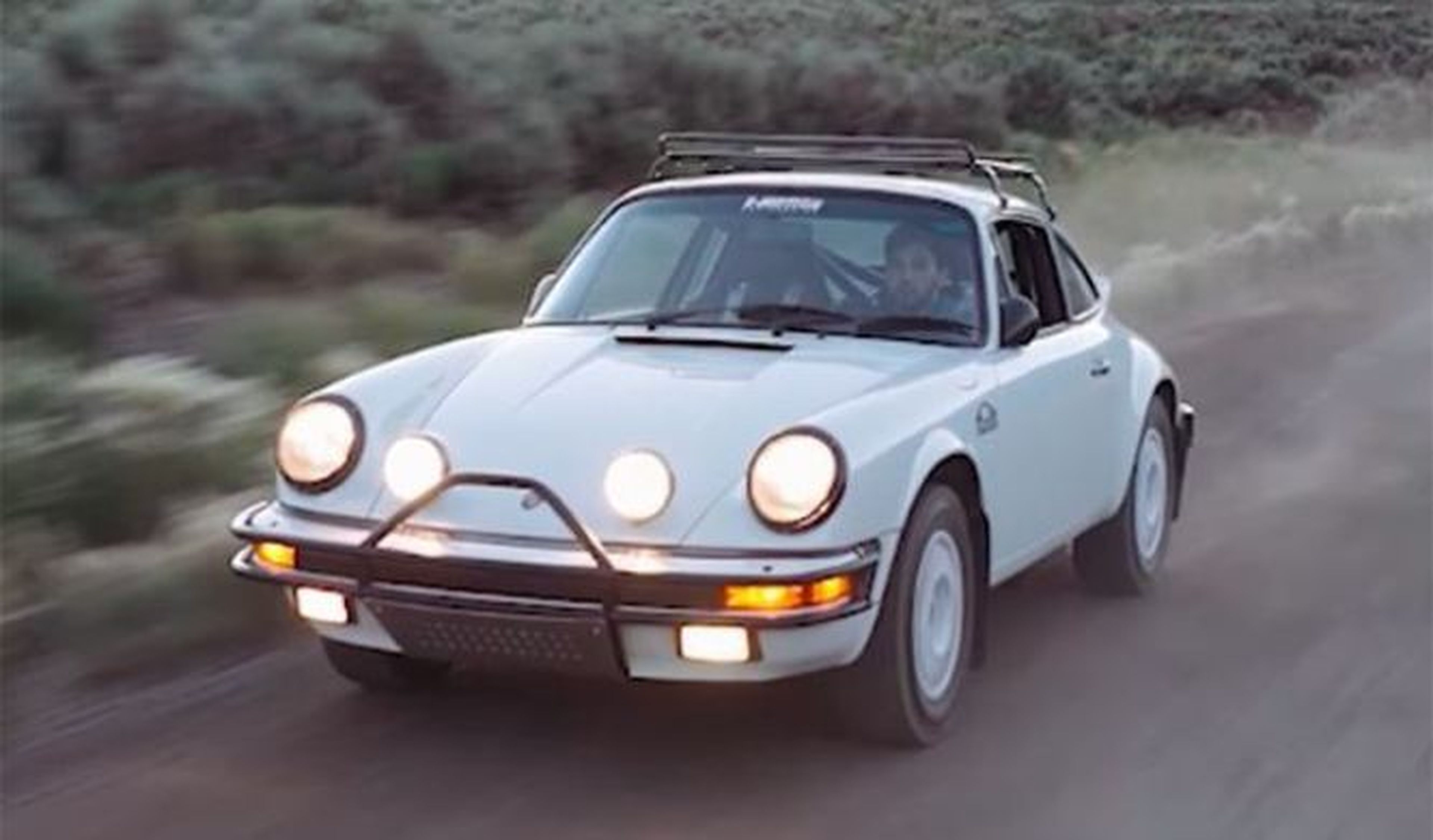 Vídeo: Jay Leno prueba el Porsche 911 Carrera Rally de 1985
