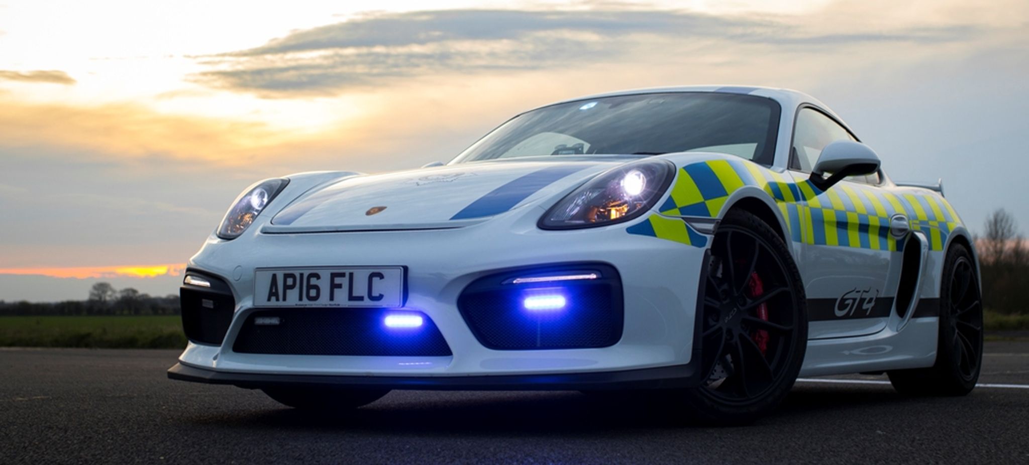 Porsche Cayman GT4 de la Policía de Norfolk