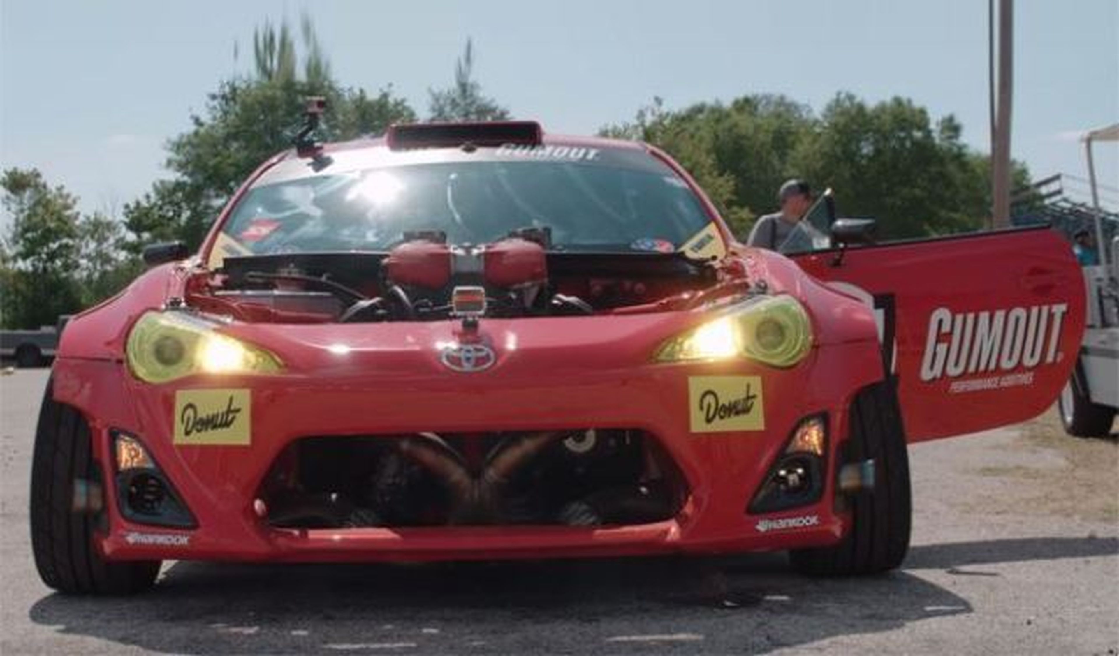 Vídeo: GT86 con motor Ferrari derrapa de forma alucinante