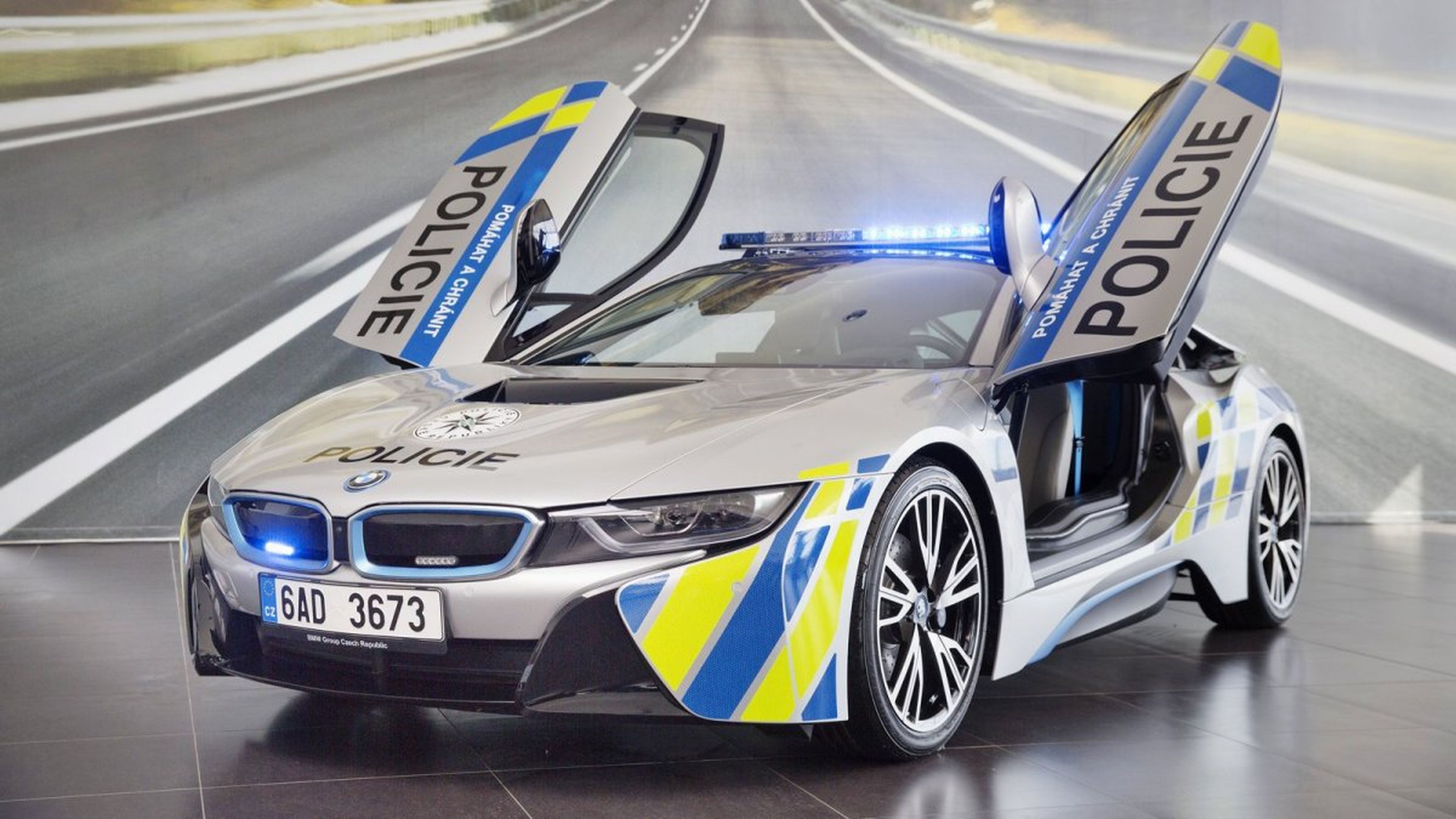 BMW i8 Policía República Checa