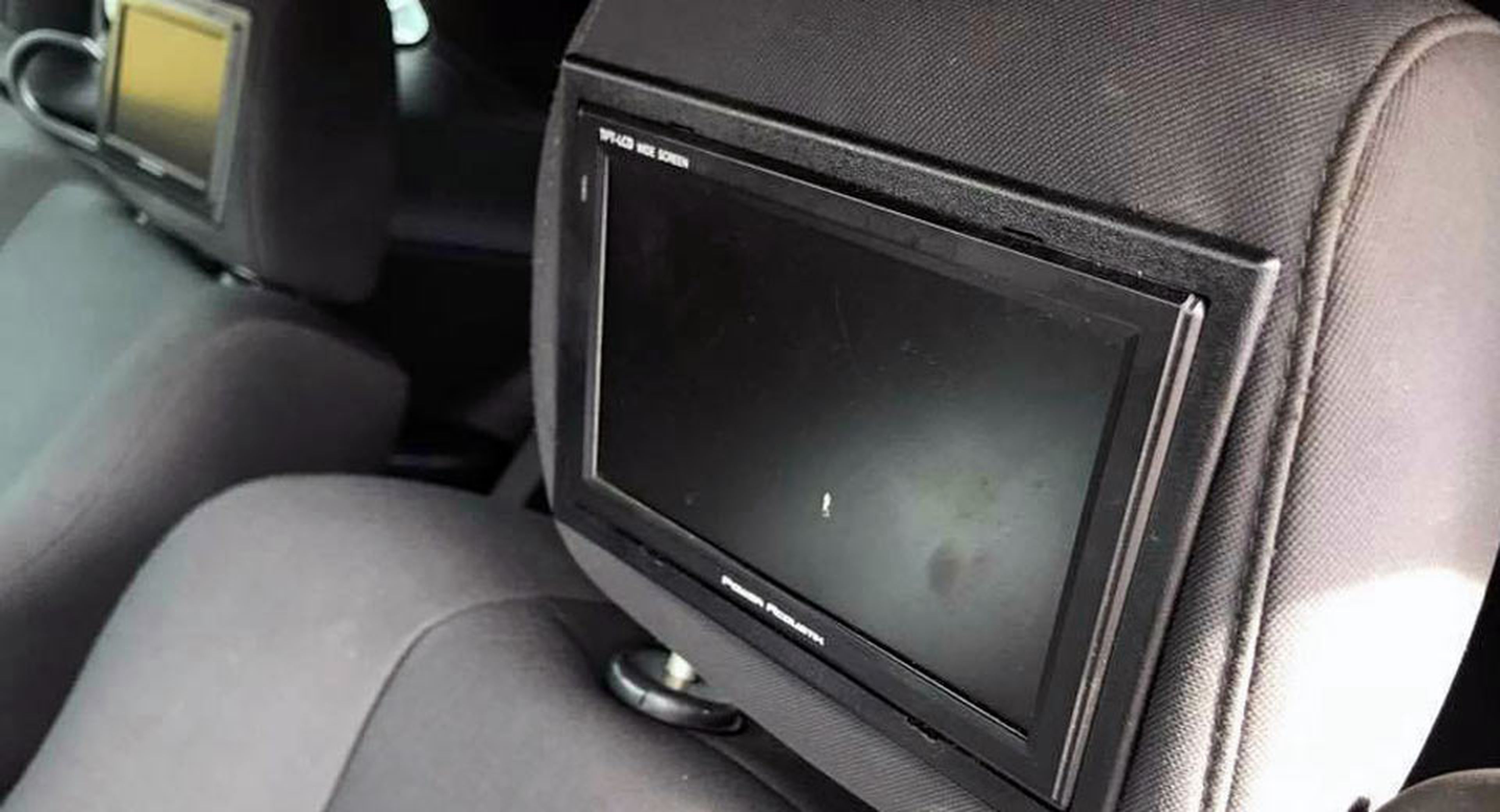 Un Challenger con seis pantallas 'al revés', a la venta