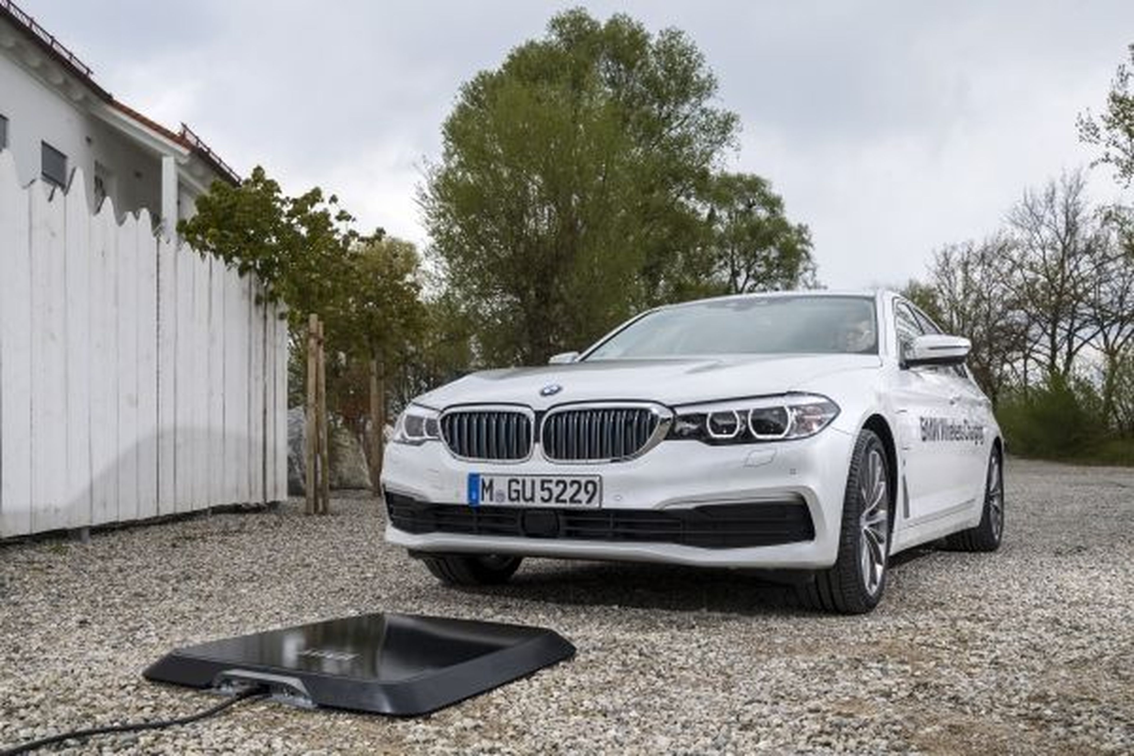 BMW Digital Charging Service y la carga inalámbrica de BMW