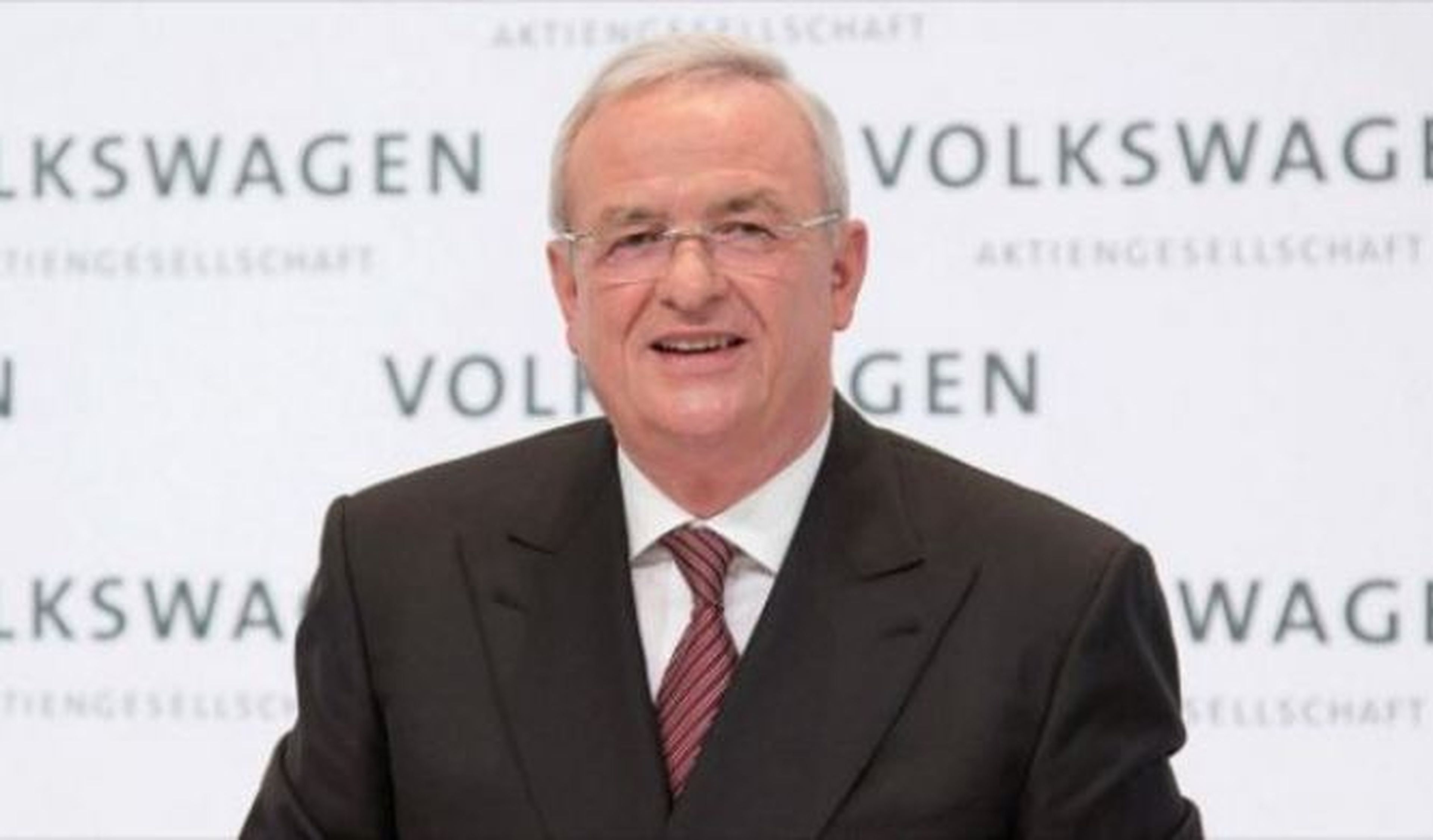Martin Winterkorn, ex CEO de Volkswagen, bajo investigación