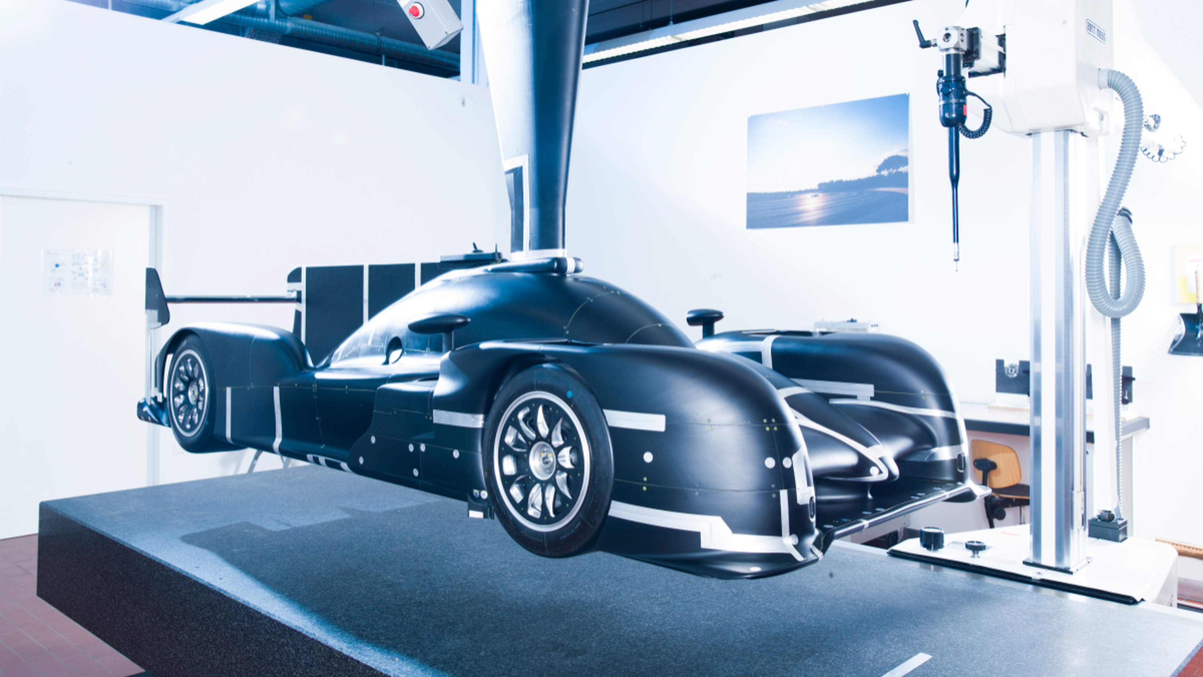 ¿Cómo se construye un coche para las 24H de Le Mans?