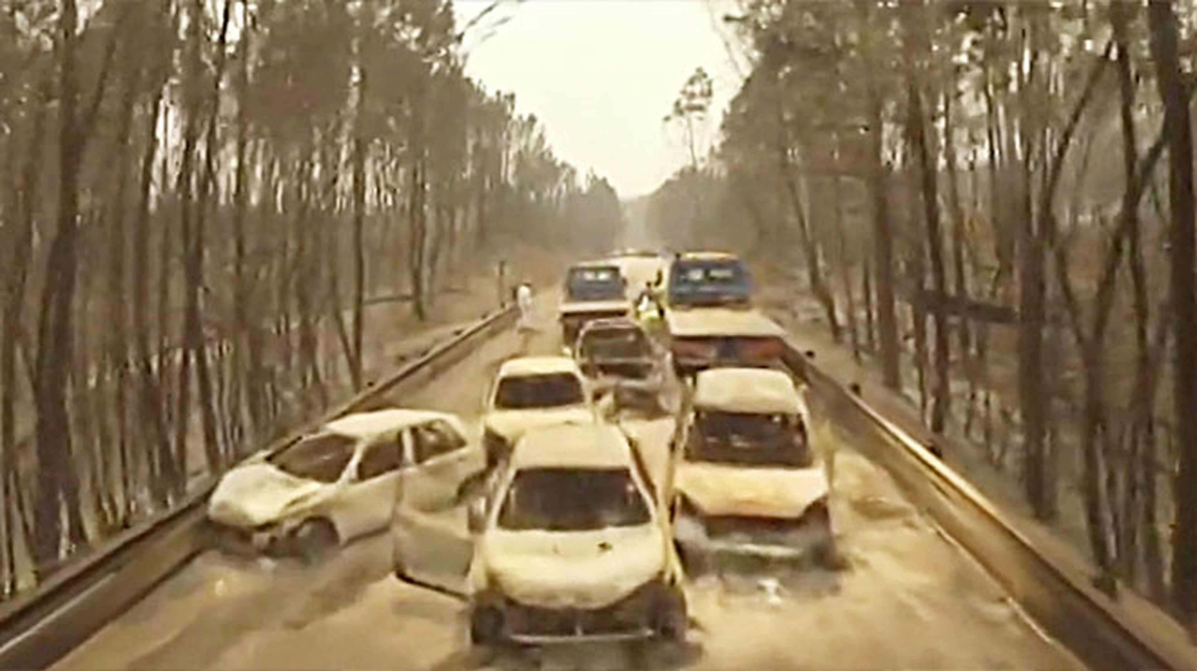 Incendio de Portugal: la carretera arrasada a vista de dron