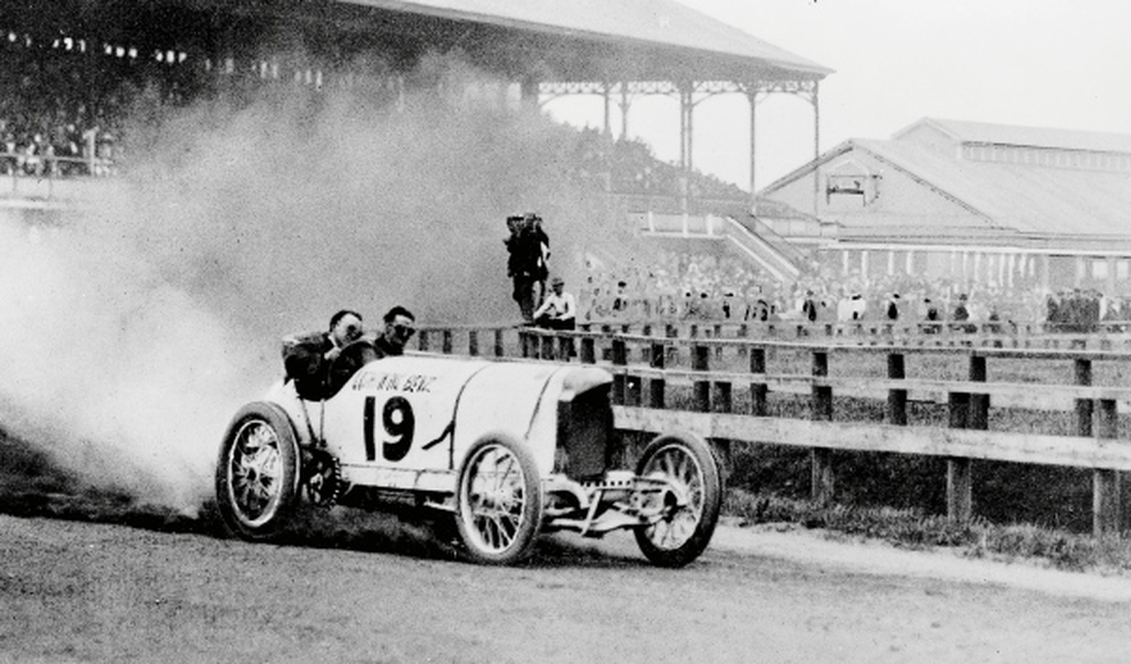 120 años de Mercedes en competición
