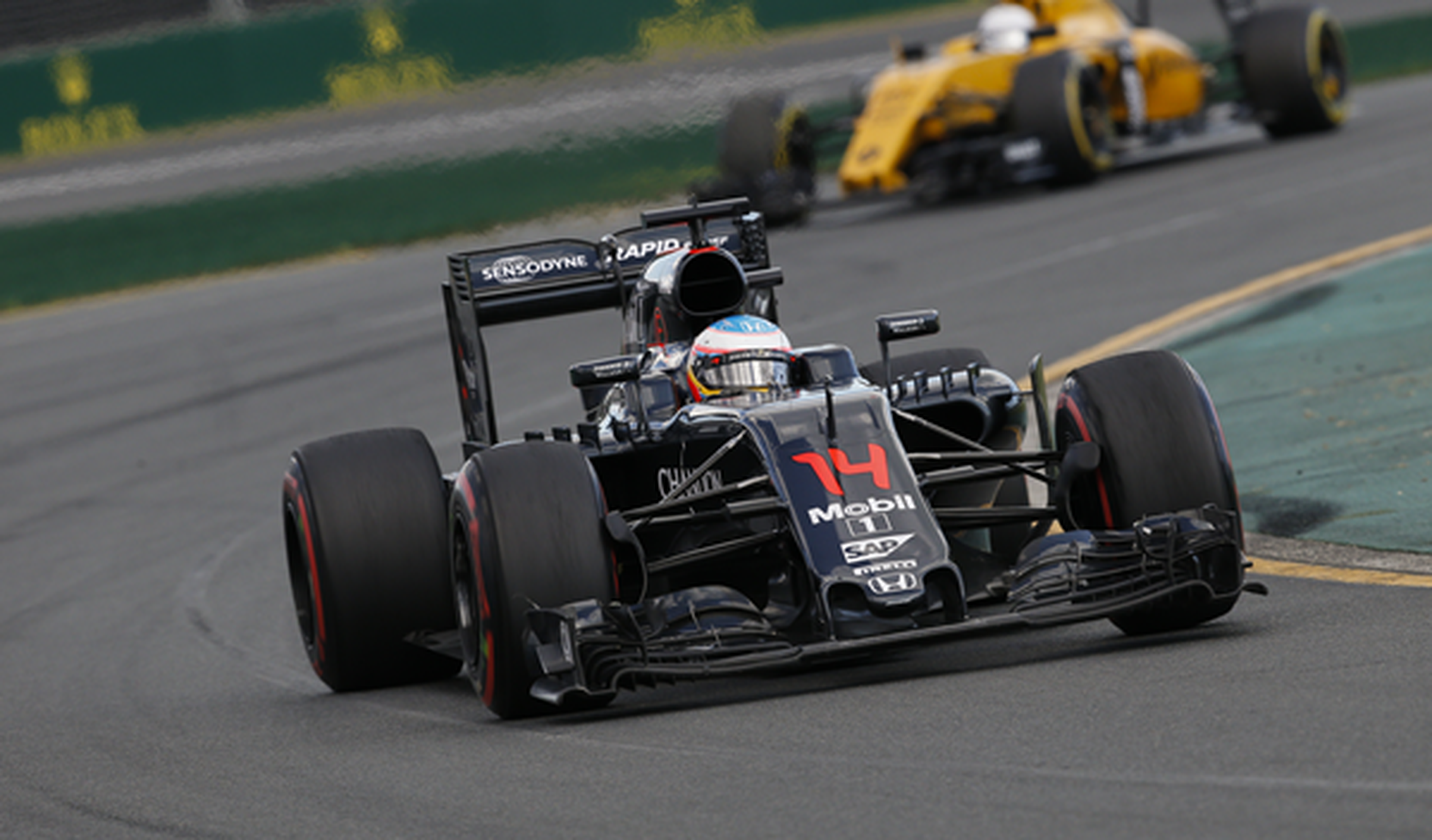 Alonso montará un nuevo motor en Bahréin