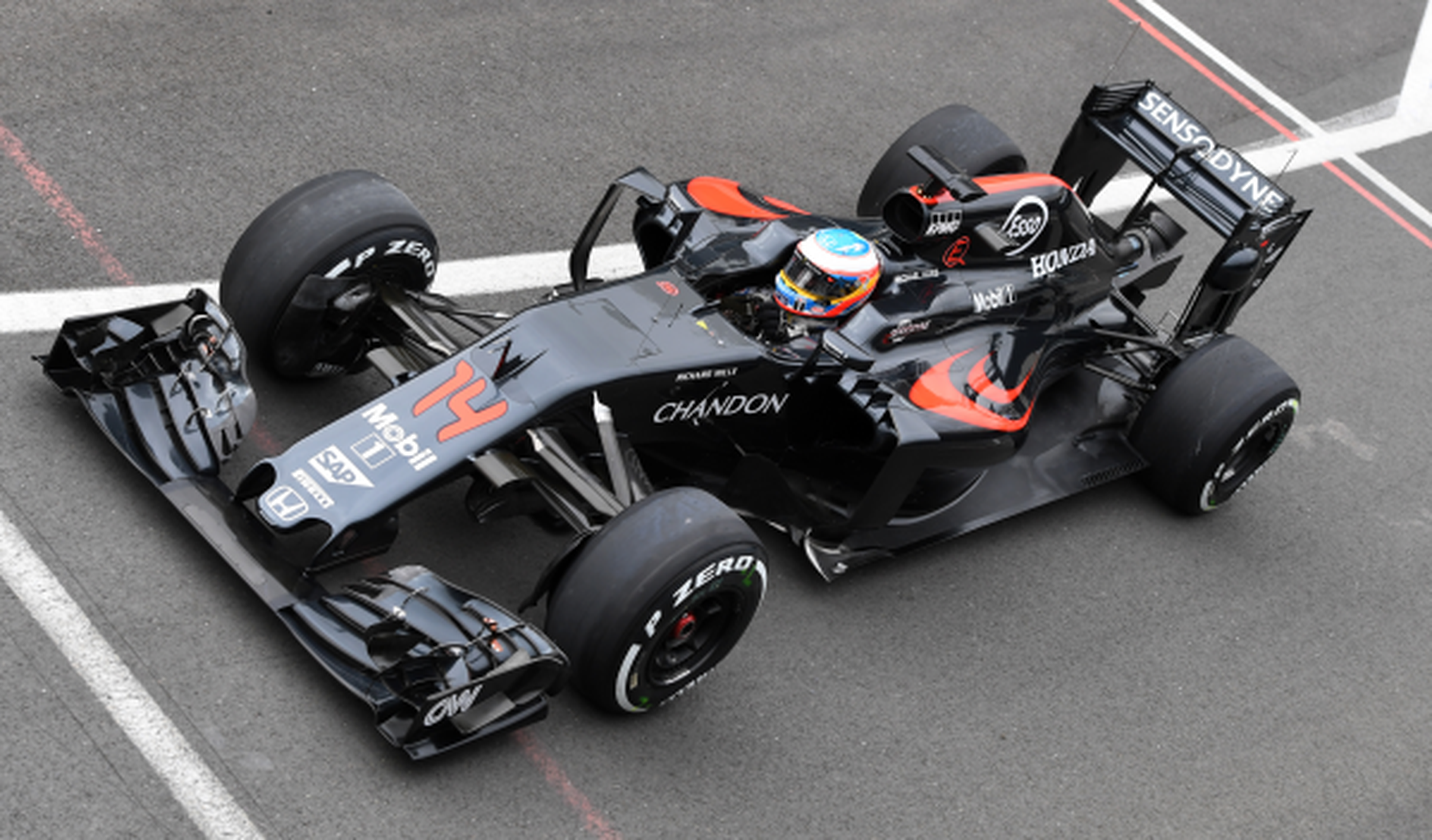 Alonso y Sainz participan en los test de Silverstone