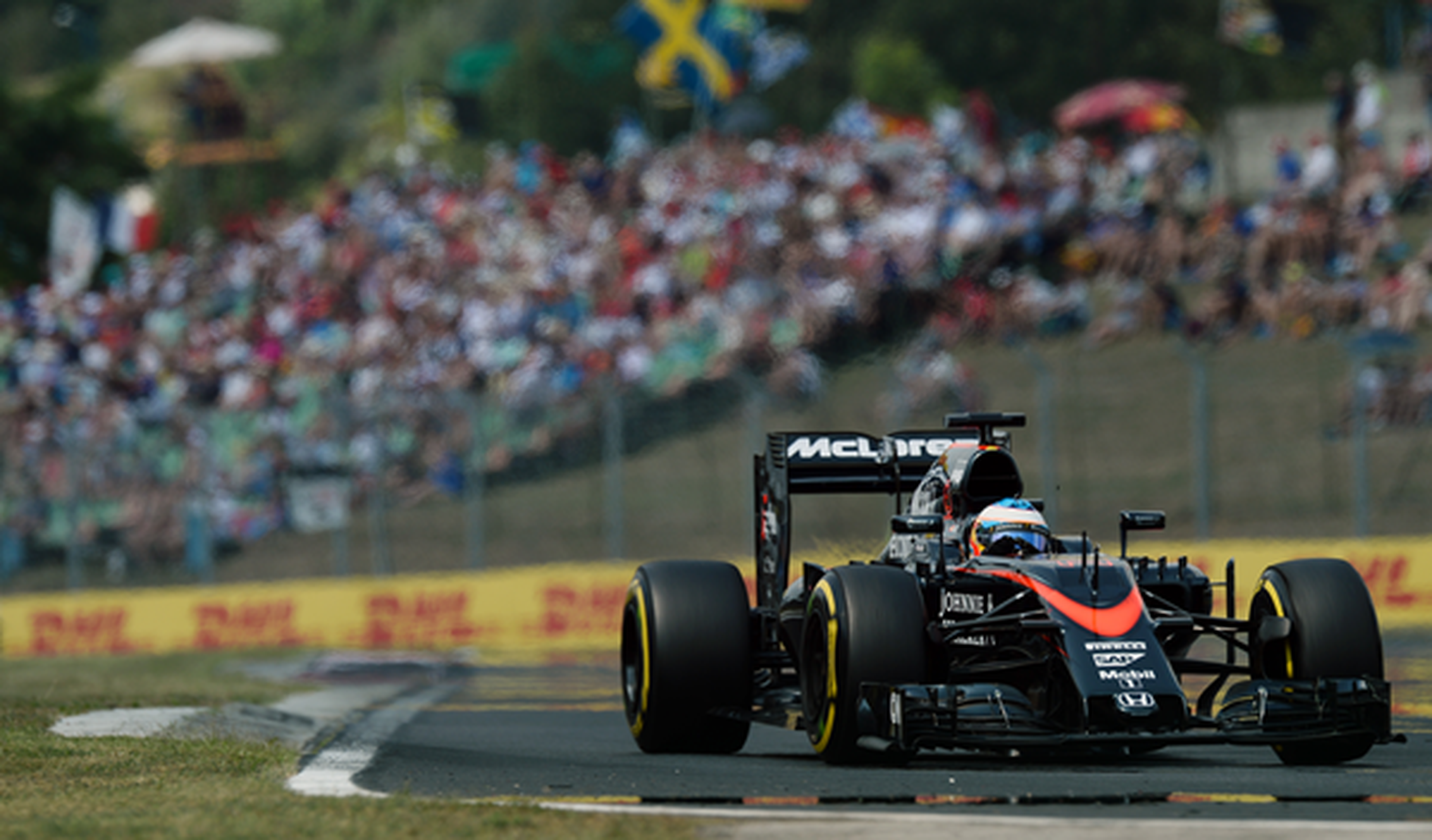 Alonso vuelve a brillar y acaba quinto en Hungría