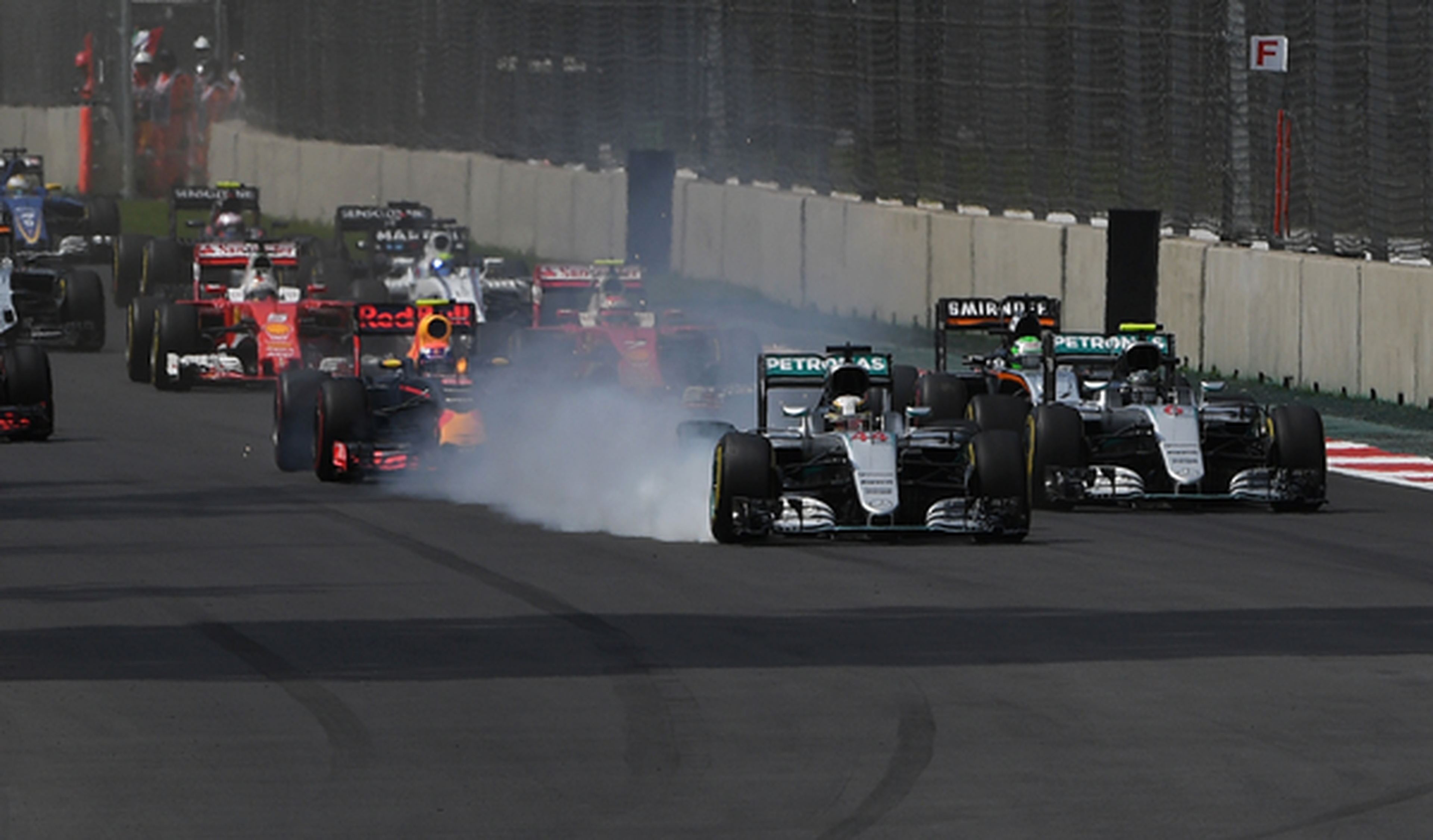 La arriesgada decisión de Mercedes con Hamilton en México