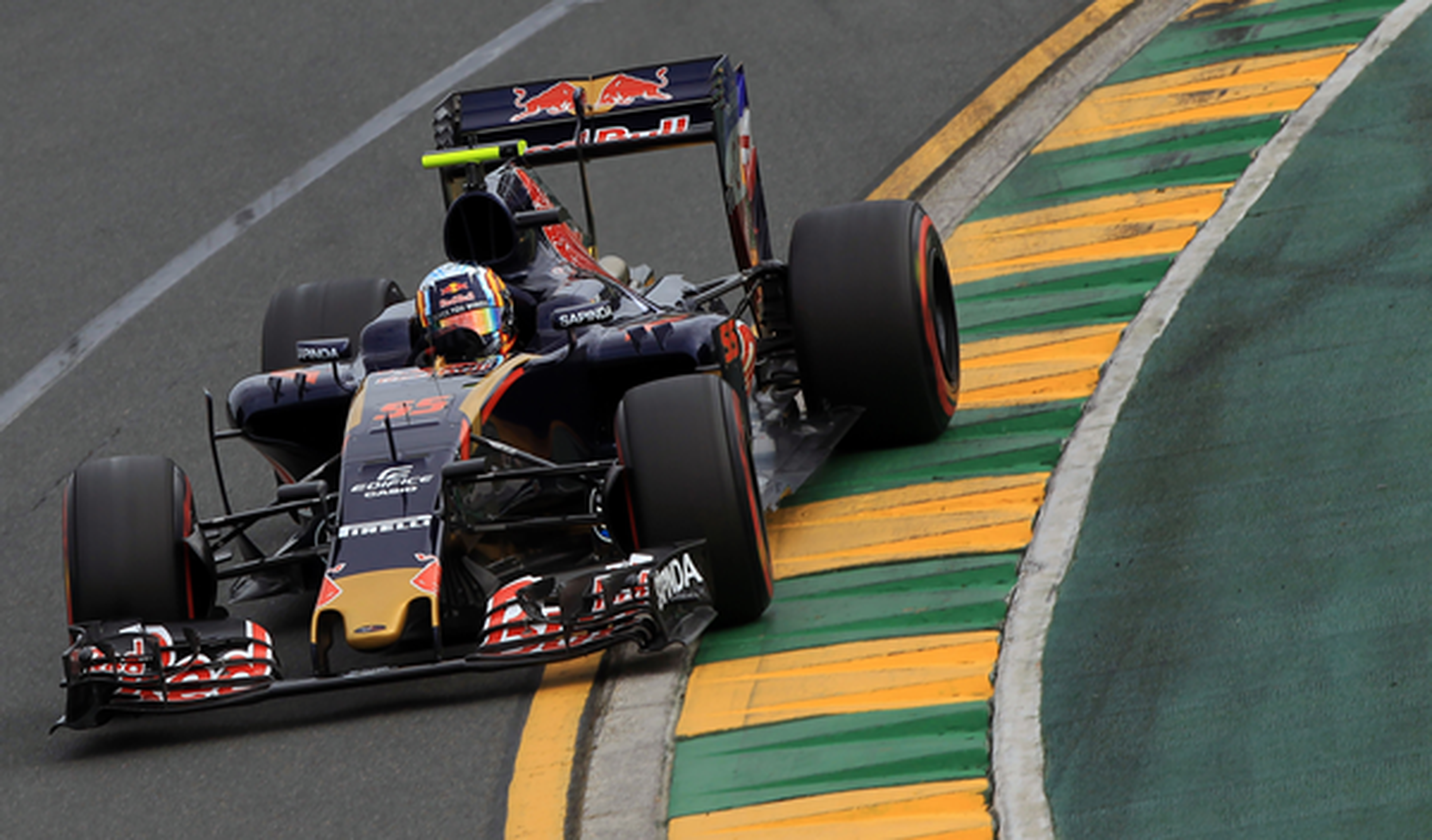 Carlos Sainz alcanza la Q3 en Australia
