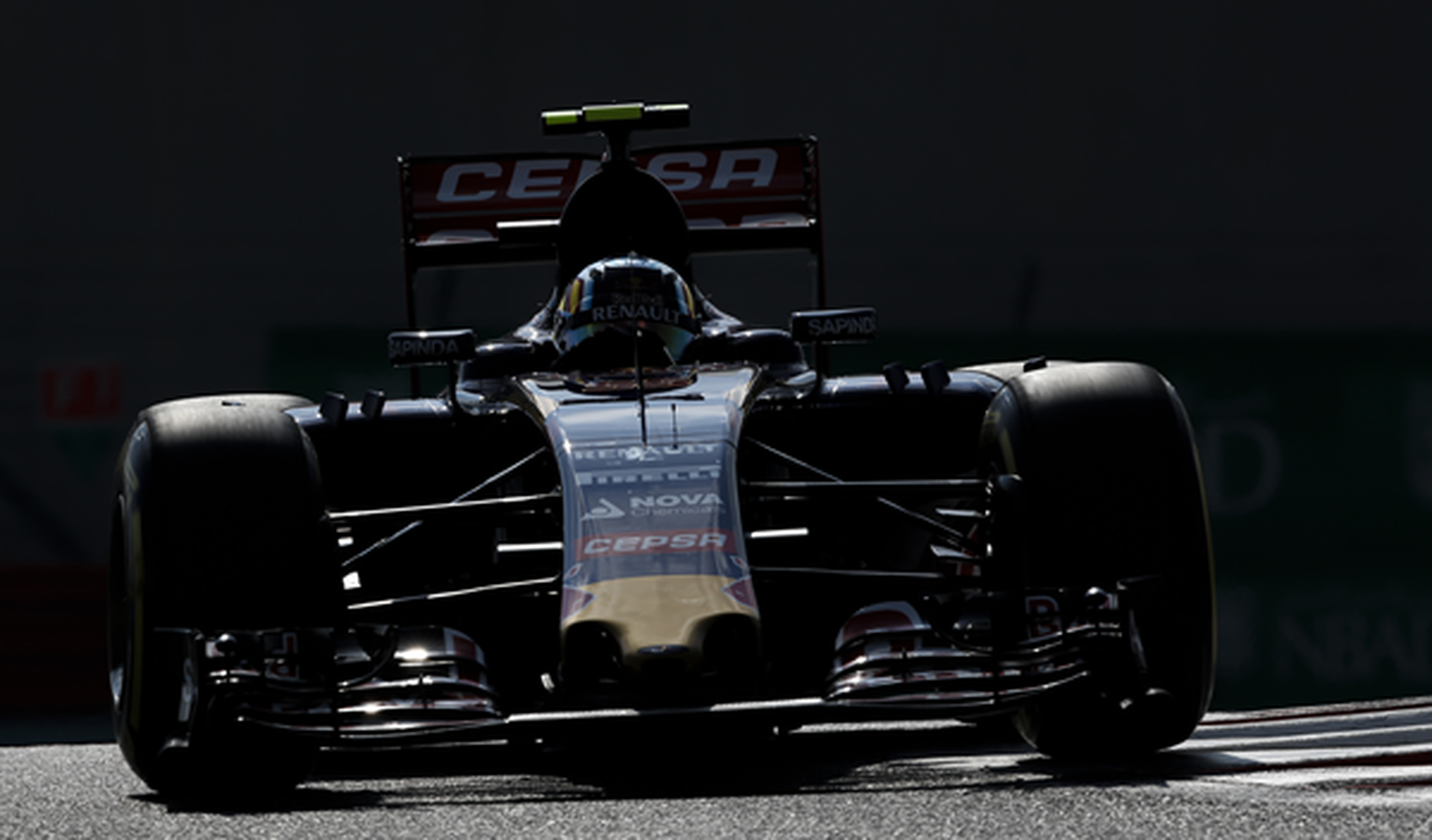 Carlos Sainz bate a Verstappen por la Q3 en Abu Dhabi