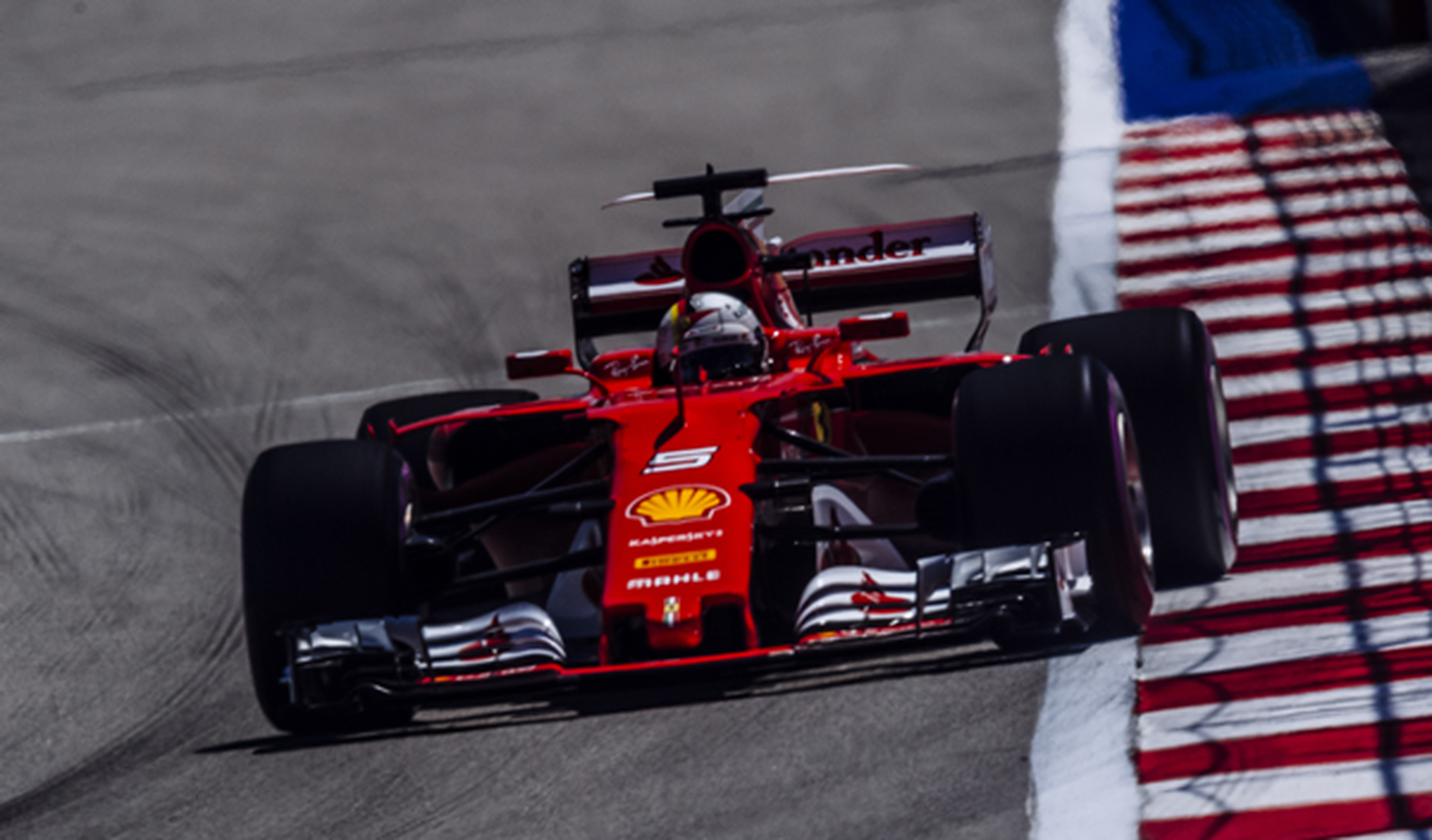 Clasificación GP Rusia 2017: Vettel se lleva la pole