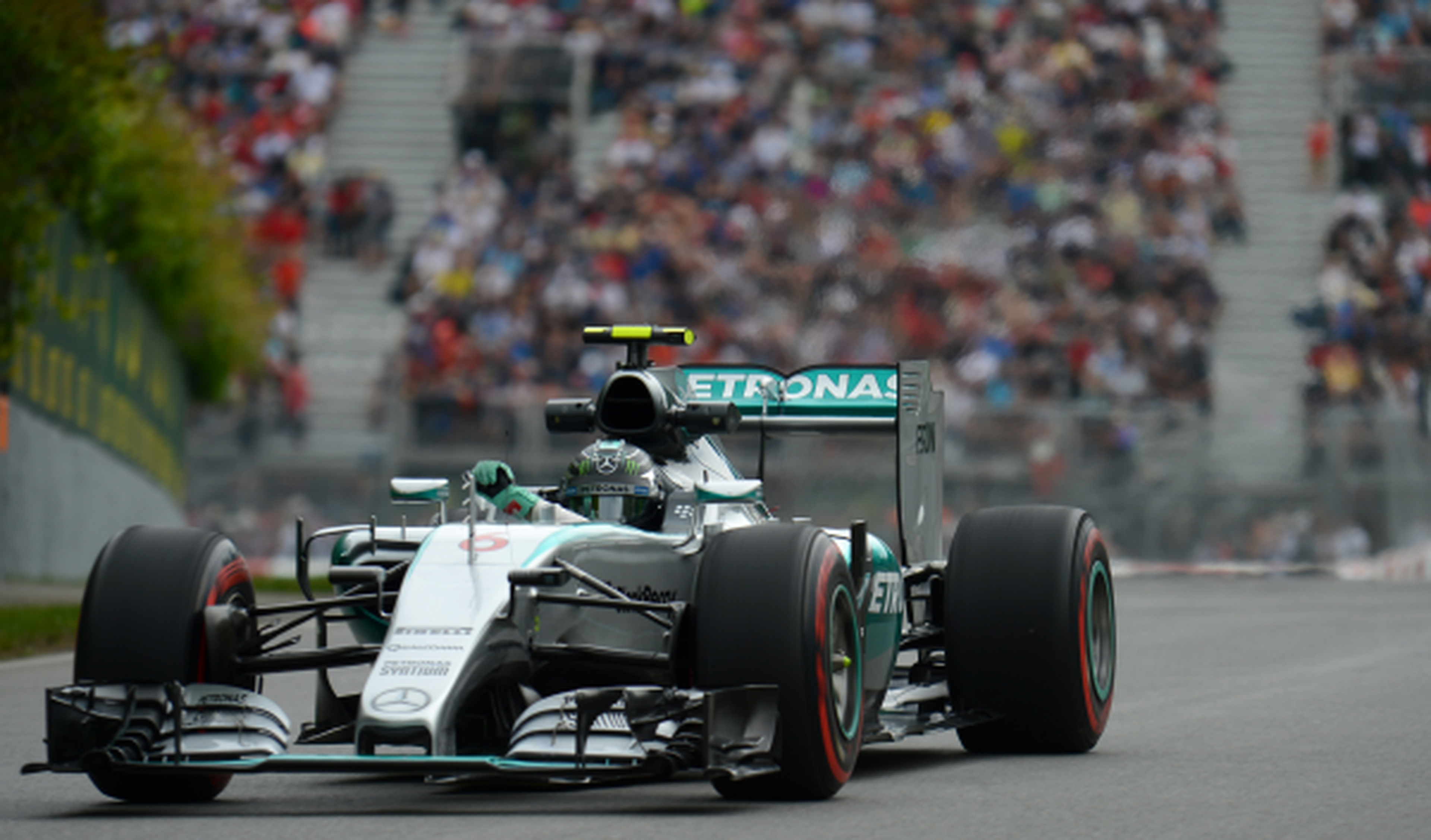F1. Libres 3 GP Canadá 2015: Rosberg lidera y McLaren rompe
