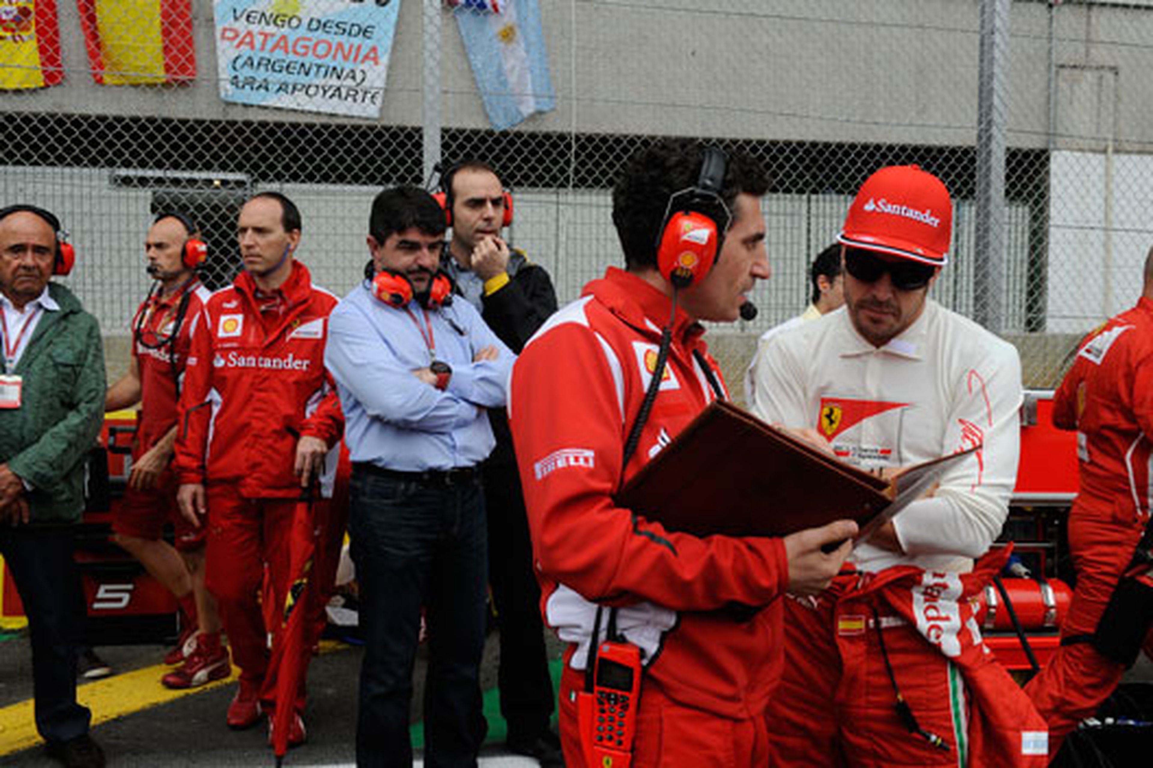 Fernando Alonso - Andrea Stella - Ferrari - Brasil 2012