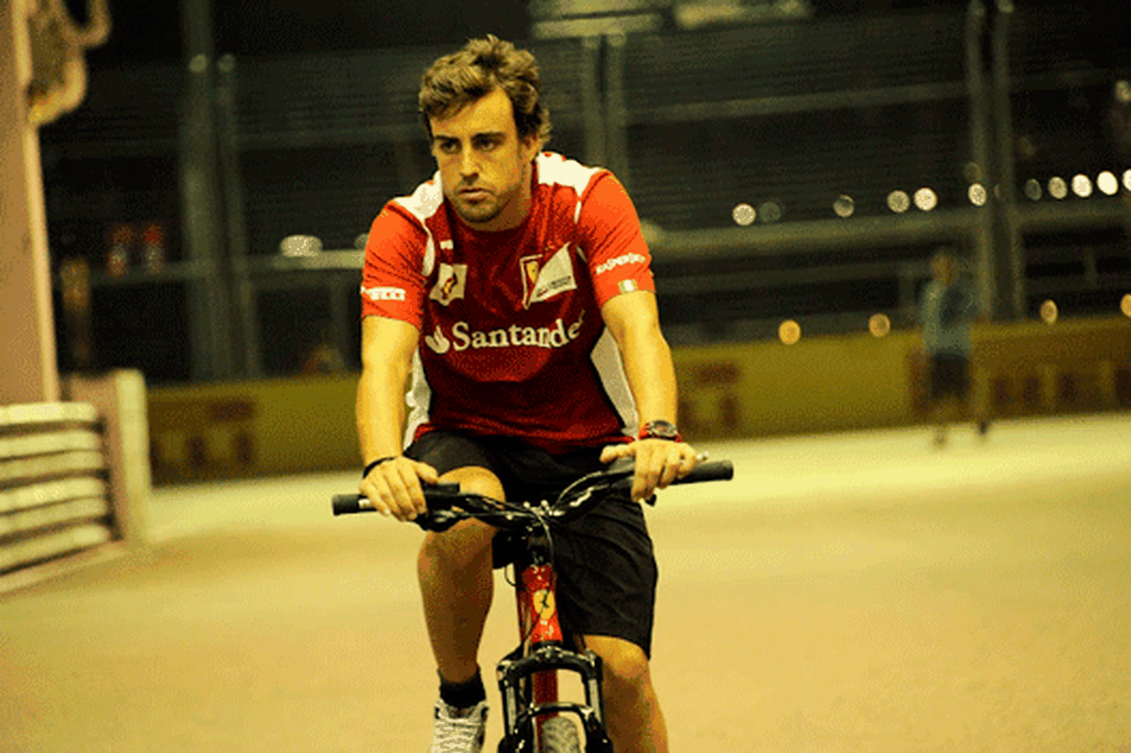 Fernando Alonso - Bicicleta- Ferrari - GP Singapur 2012