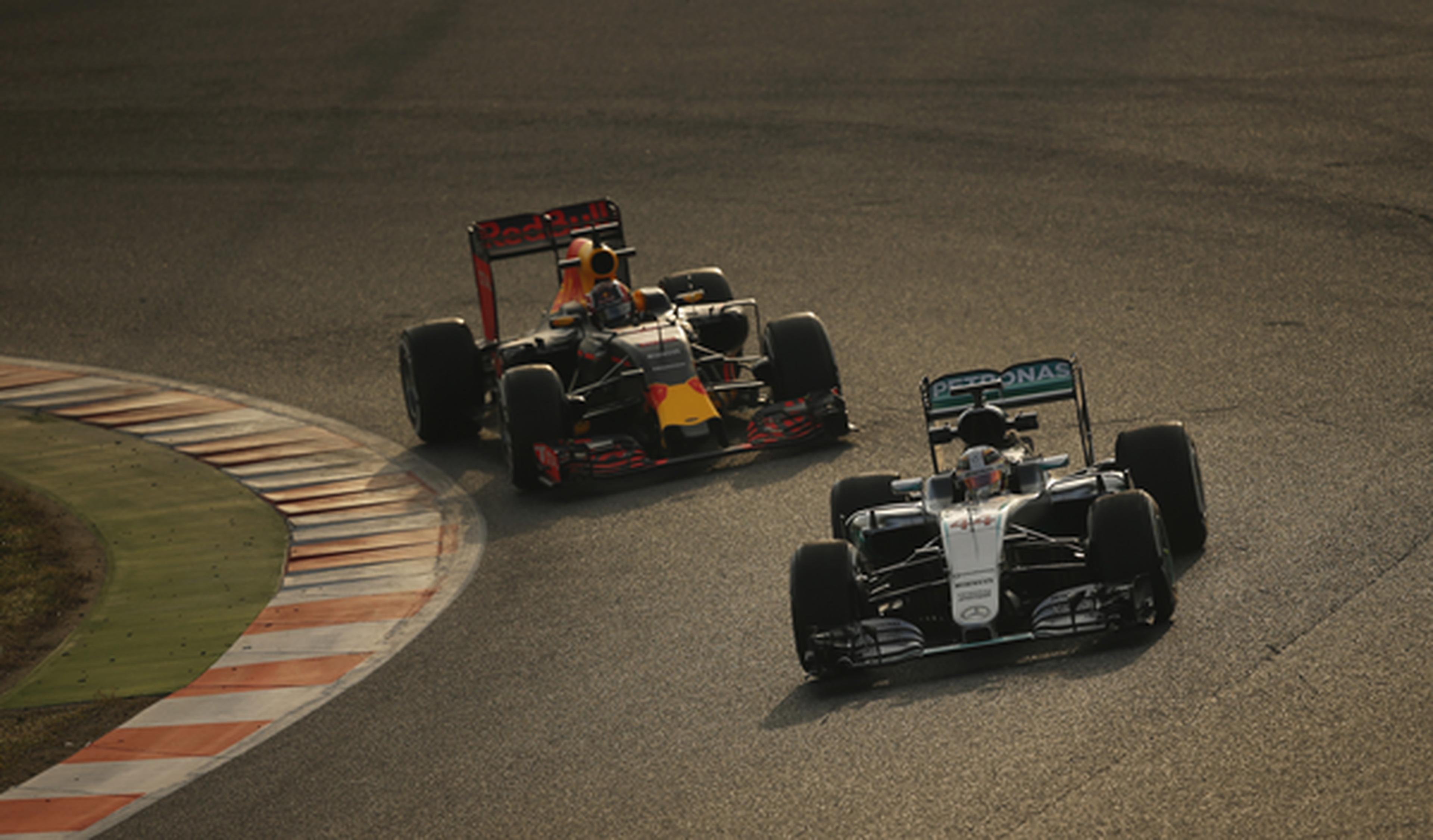 La FIA aprueba el nuevo formato de clasificación para 2016